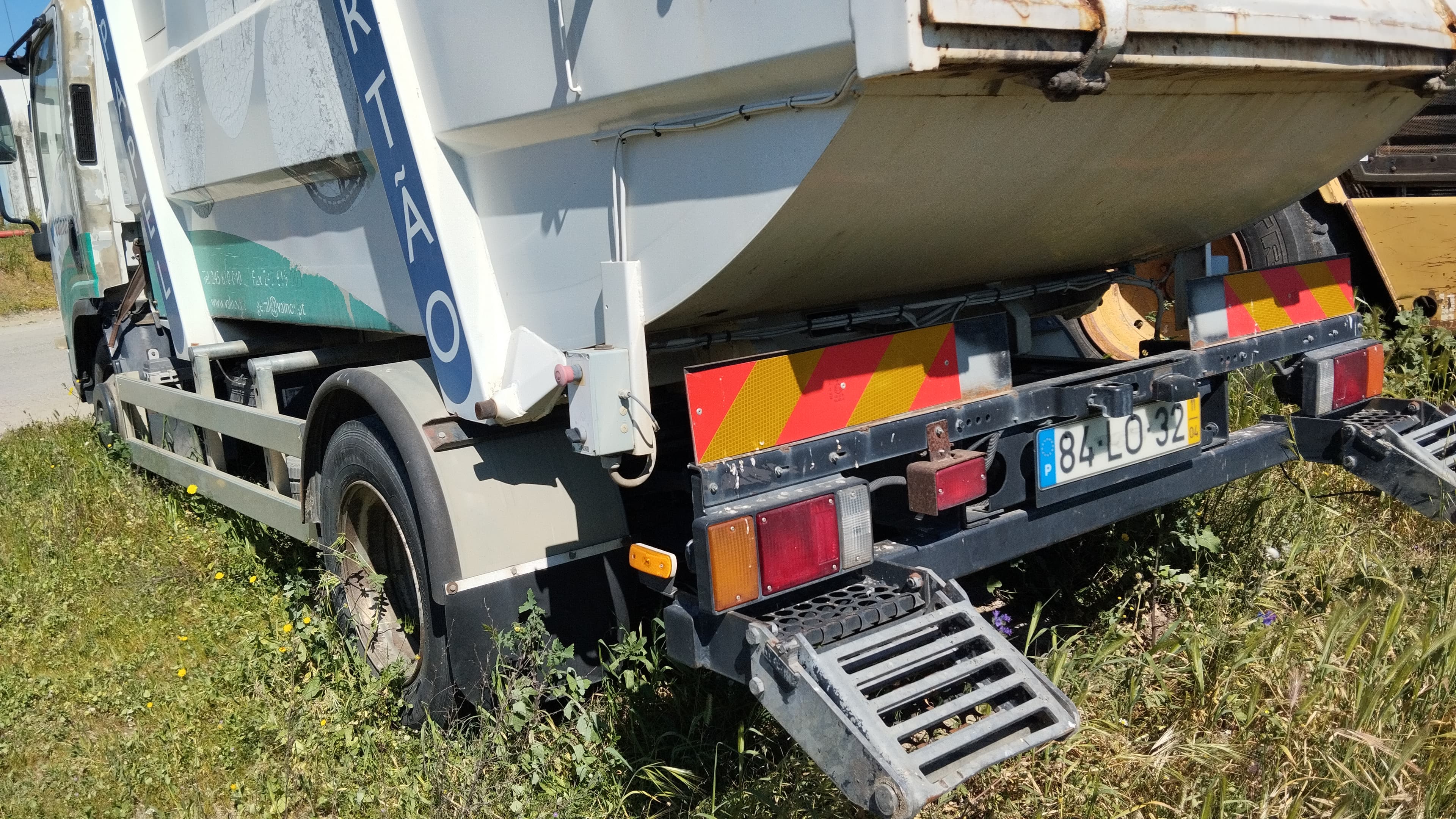 Isuzu — image 4