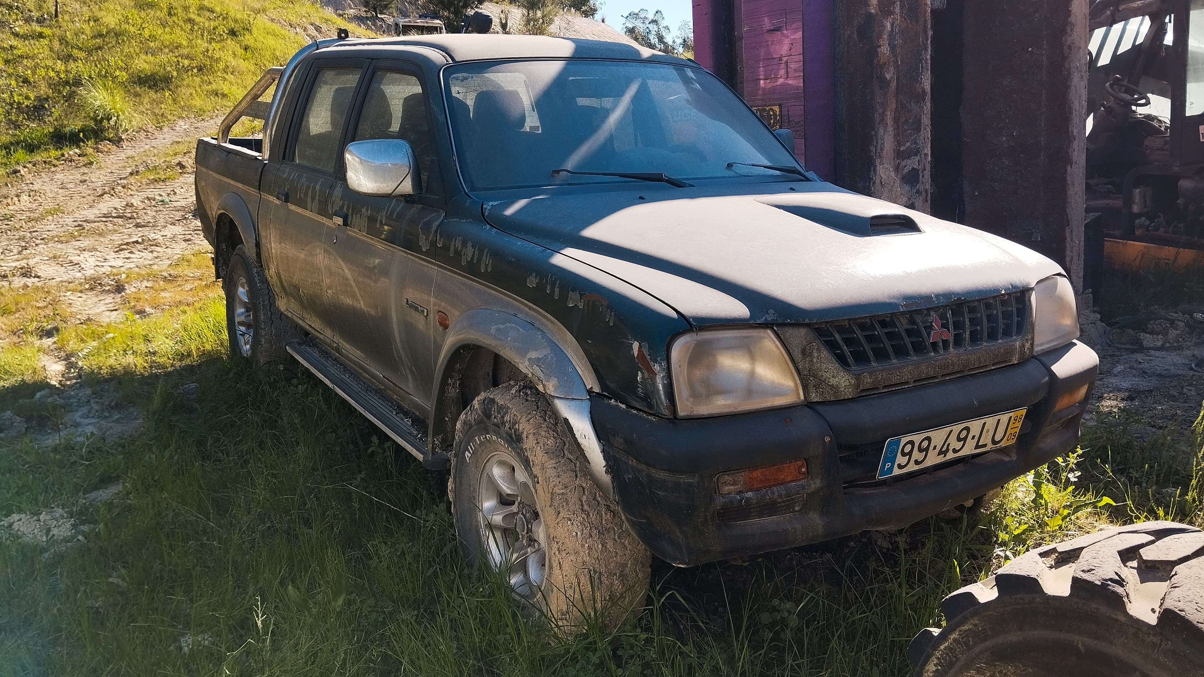 Mitsubishi L200 — imagem 1