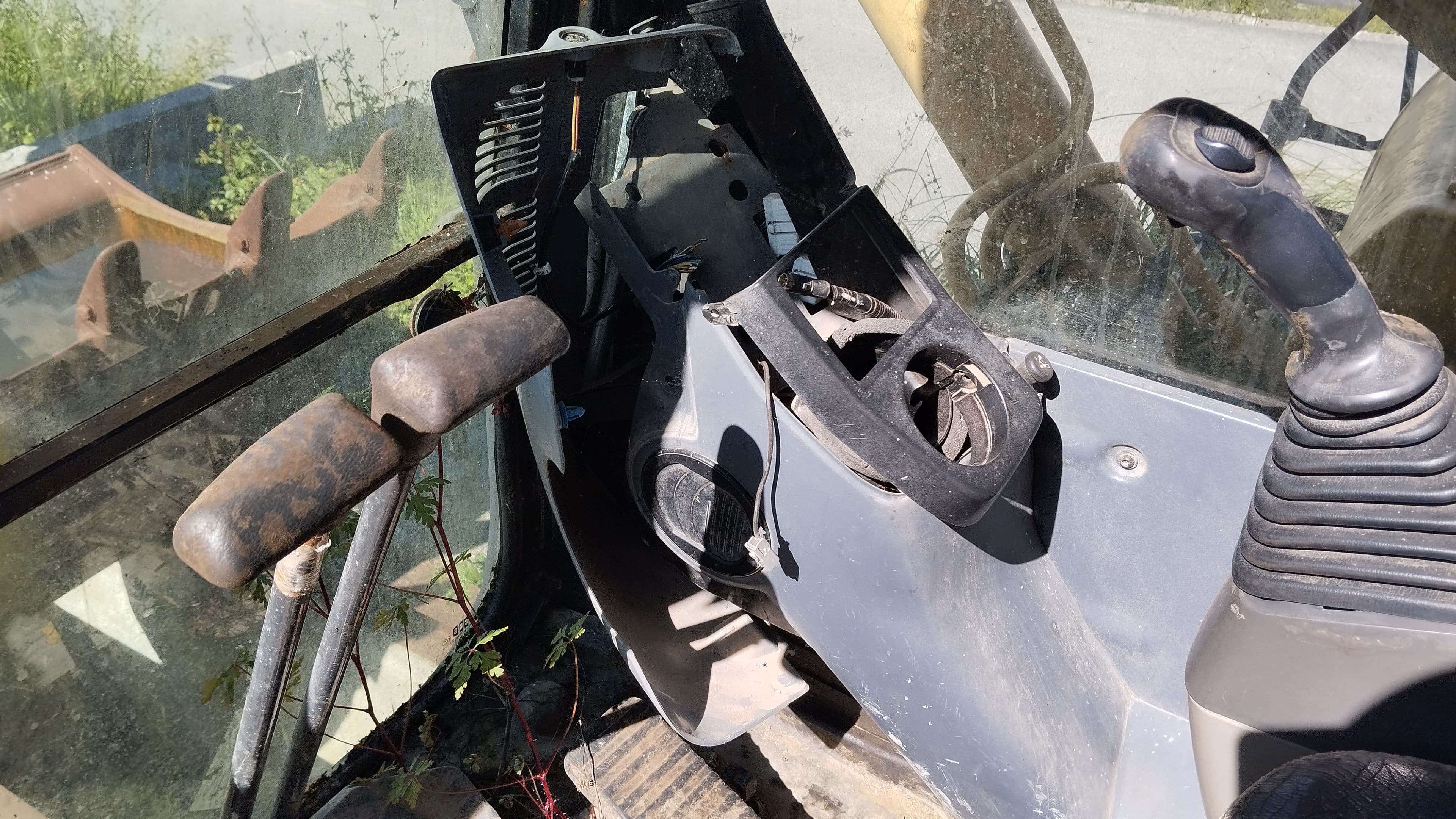 Pelleuse "KOMATSU PC240-8 NLC (1) — image 6