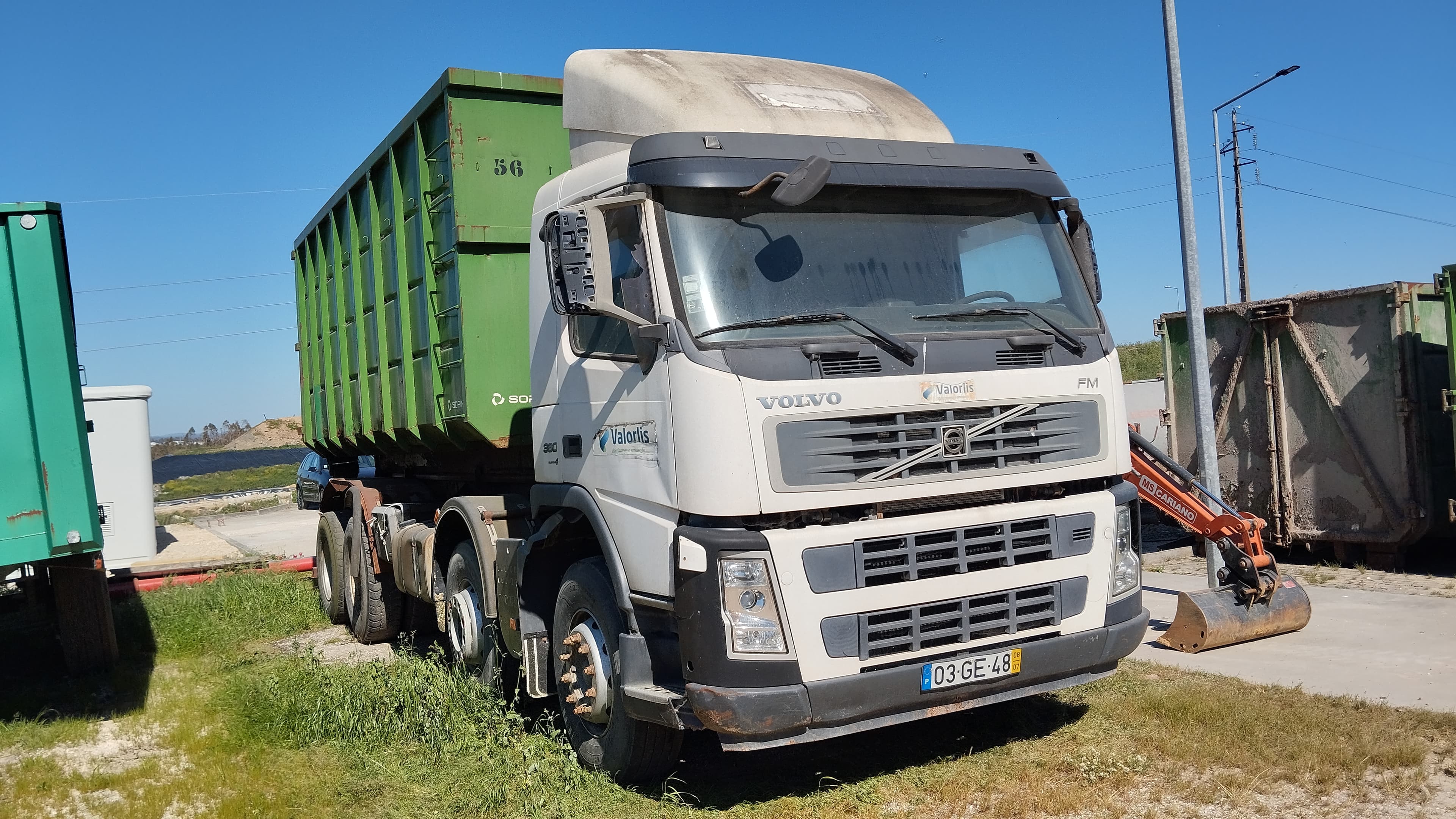 Volvo FM (8X4) — imagen 2