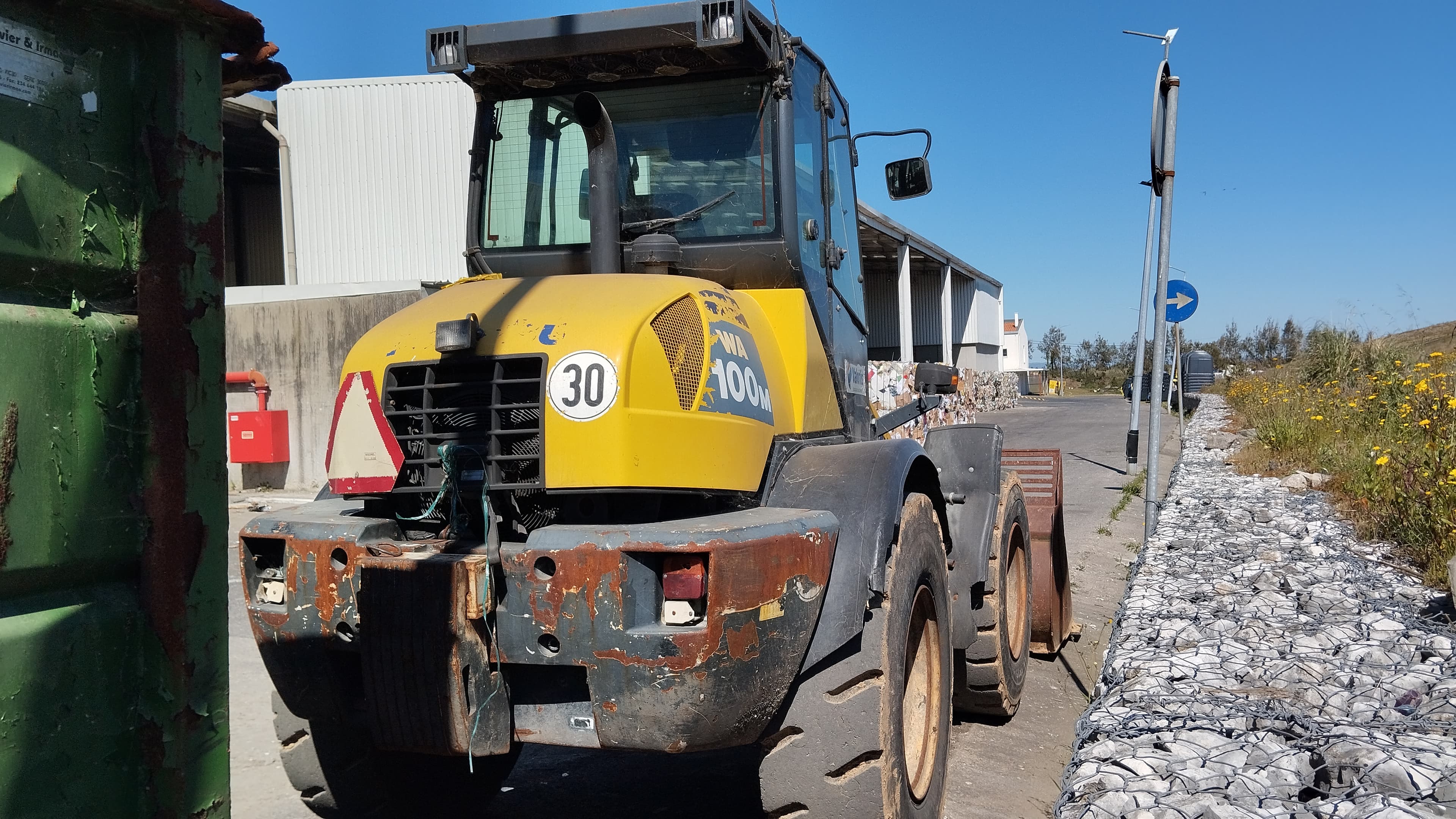 Pá carregadora Escavadora "KOMATSU WA 100-M 5 WS" — image 3
