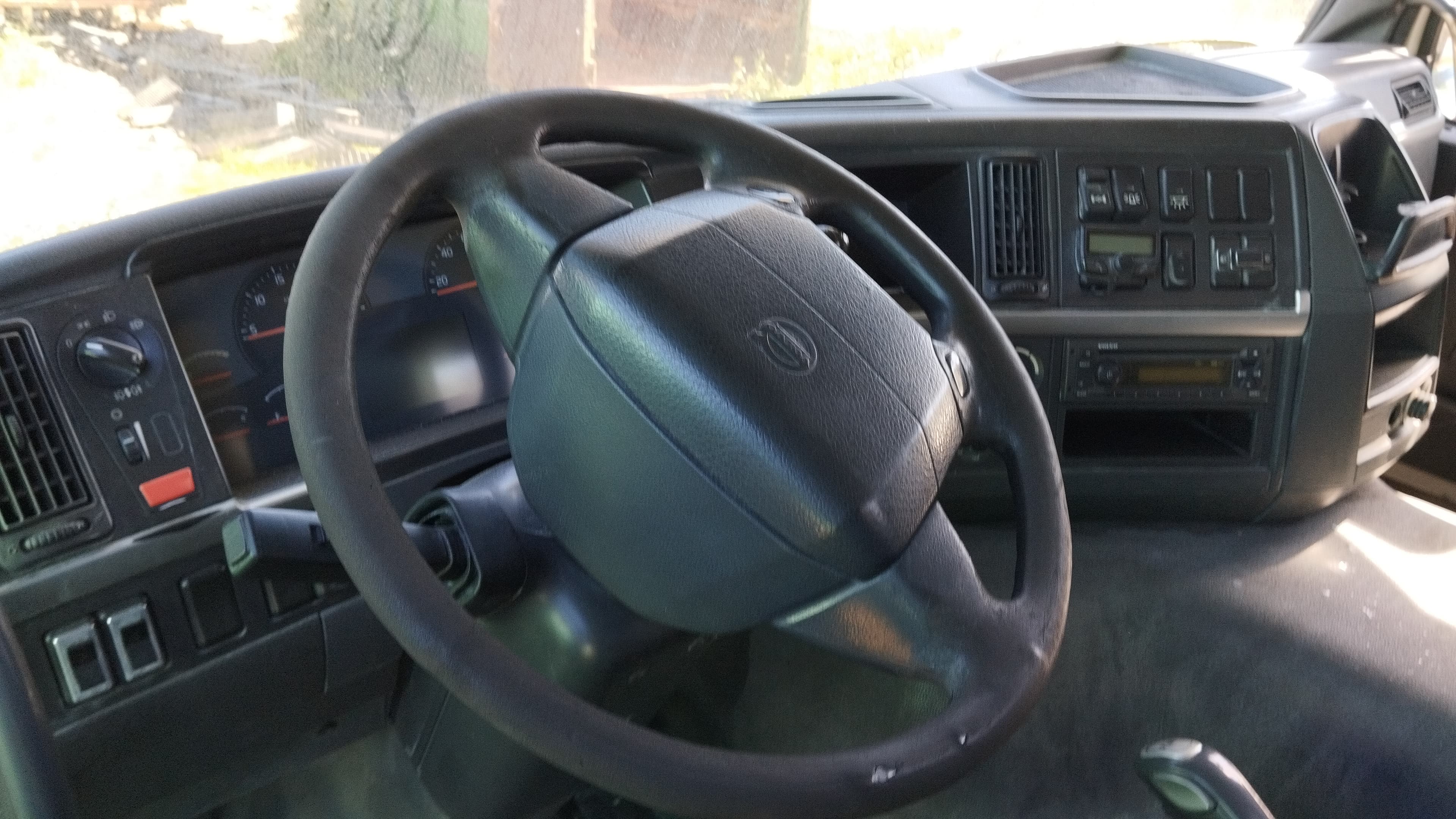 Volvo FM 11 — imagen 10