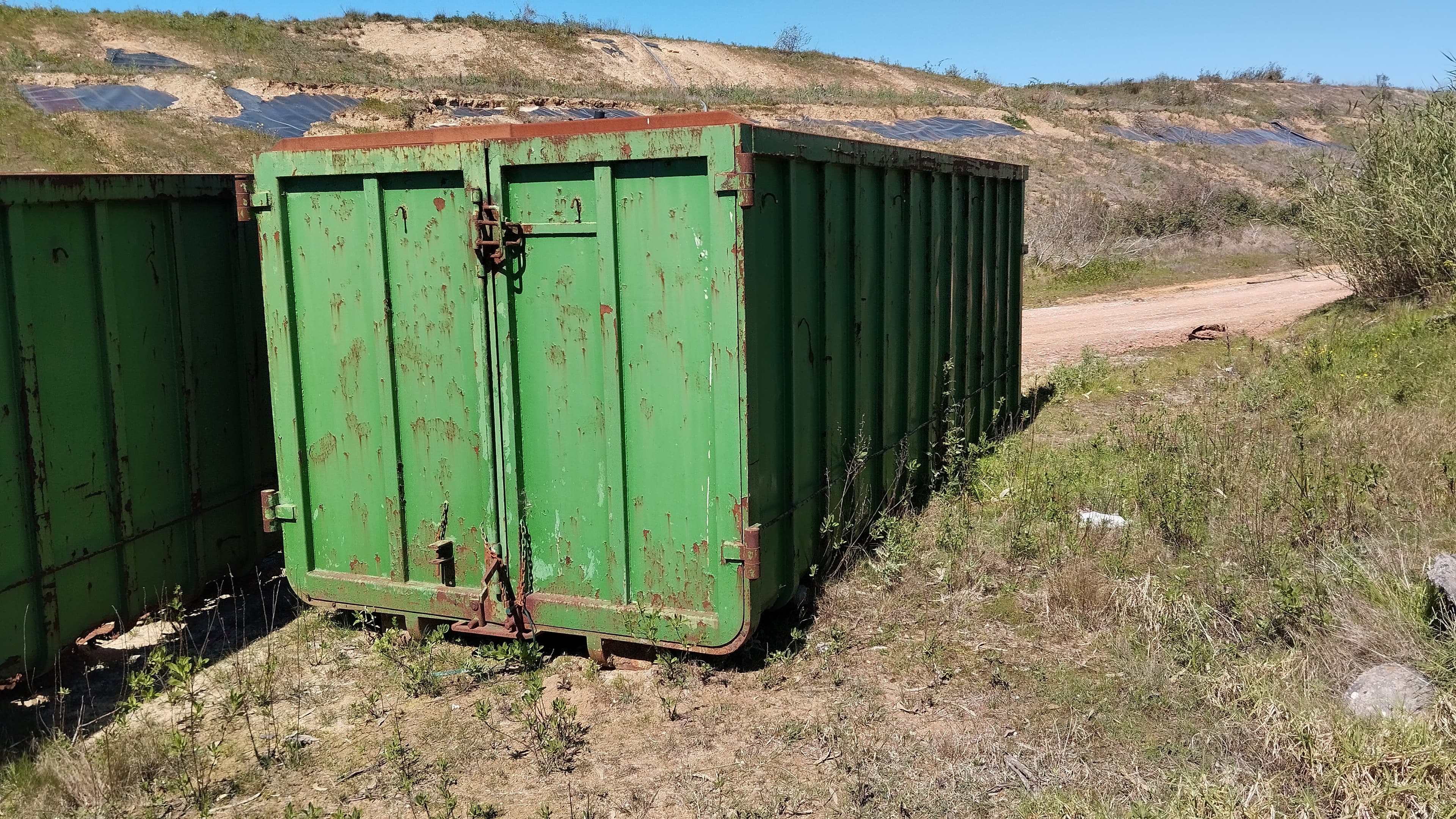 Contentor A34 — image 1