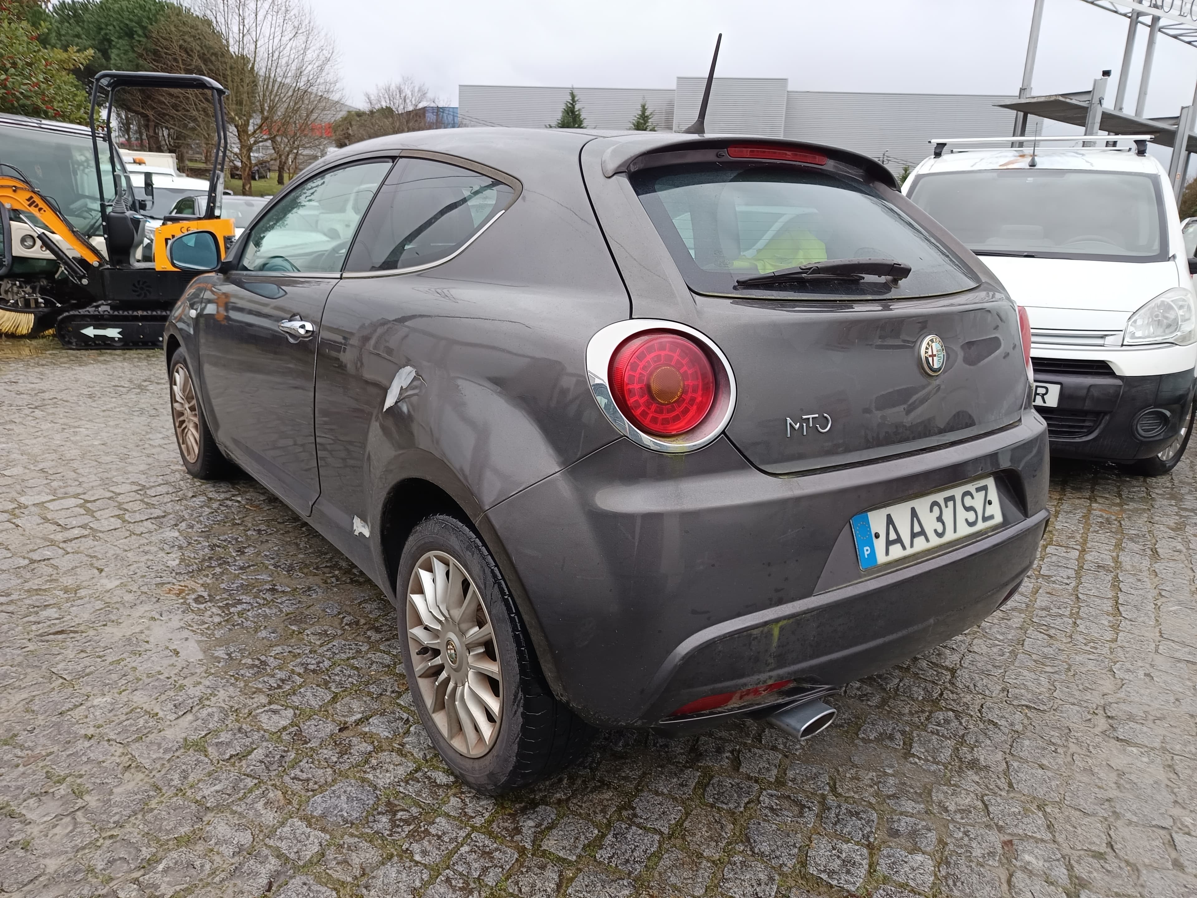 Alfa Romeo · Ano 2014 — imagen 6