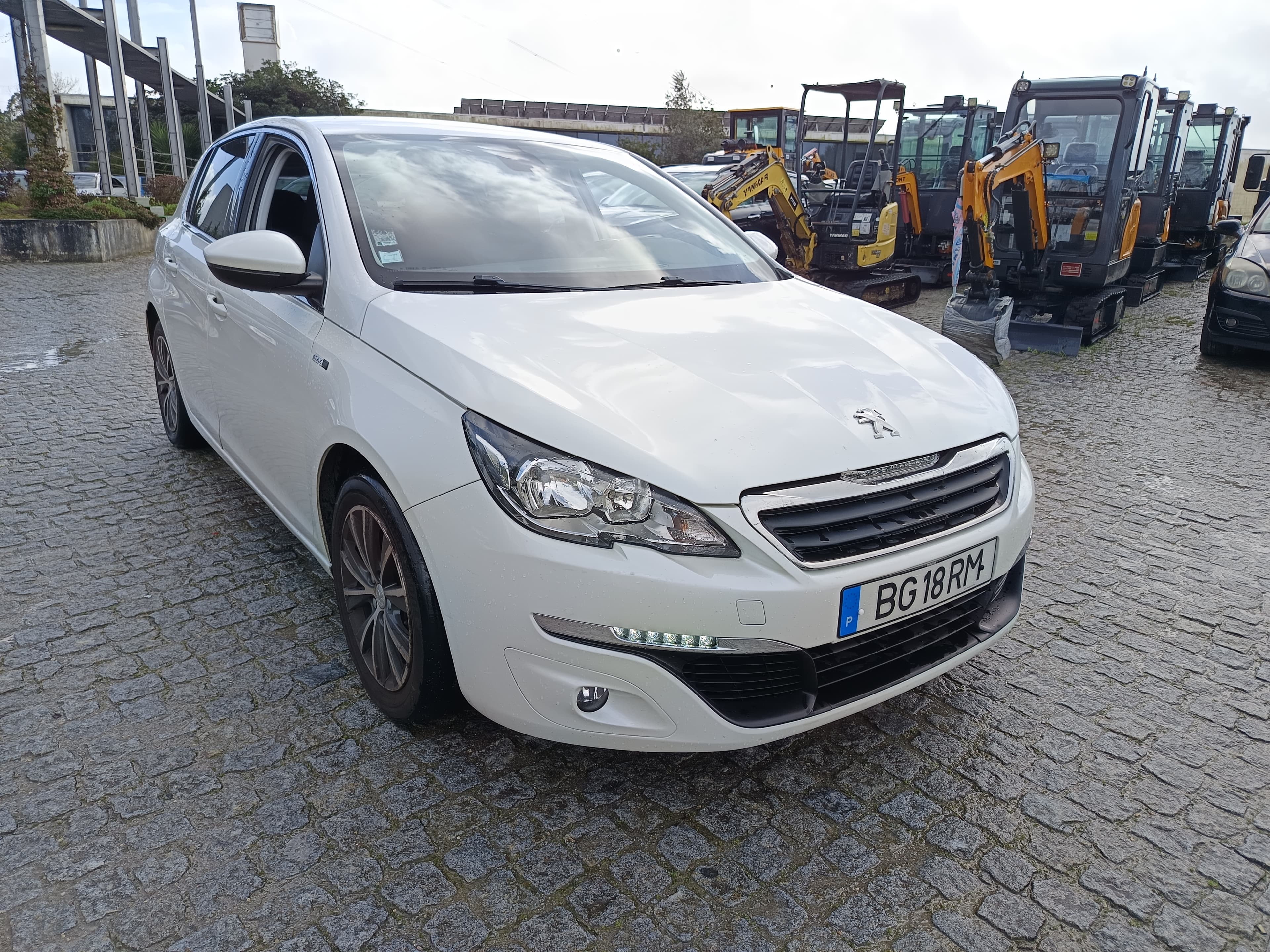 Peugeot 308 · Année 2015 — image 3