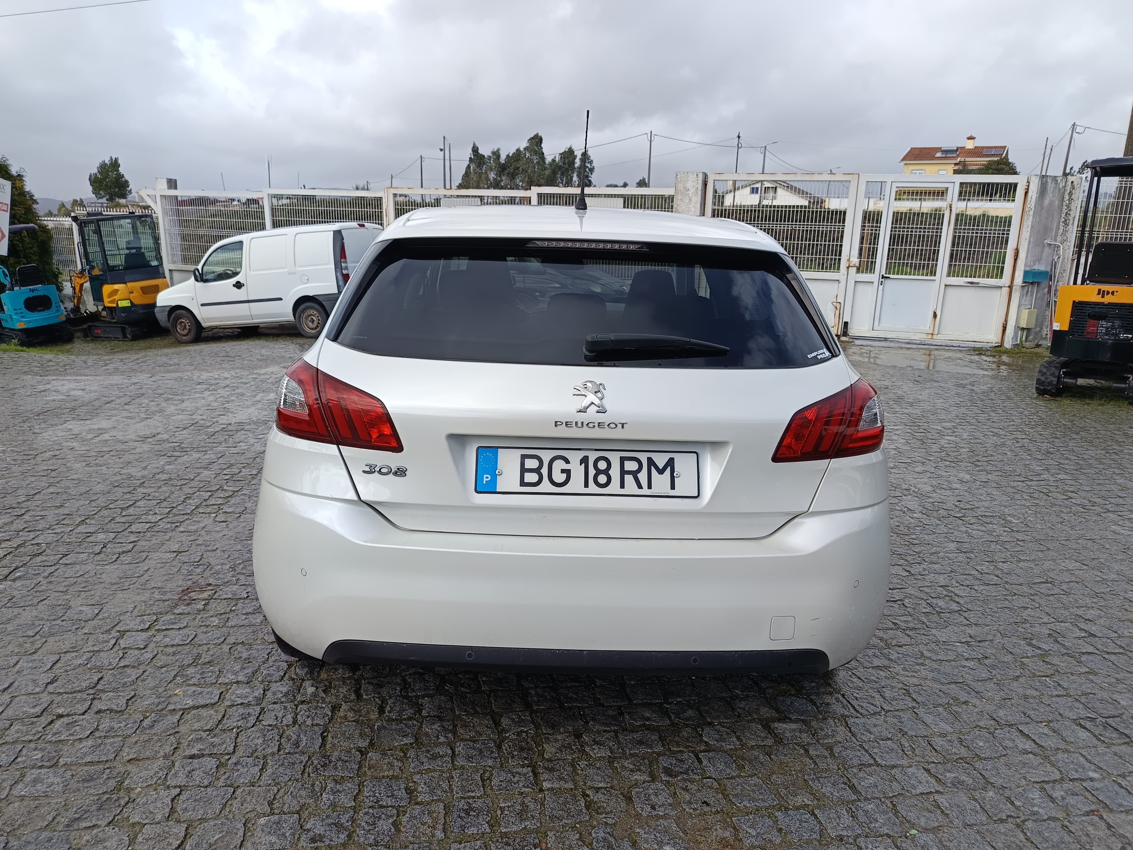 Peugeot 308 · Année 2015 — image 5