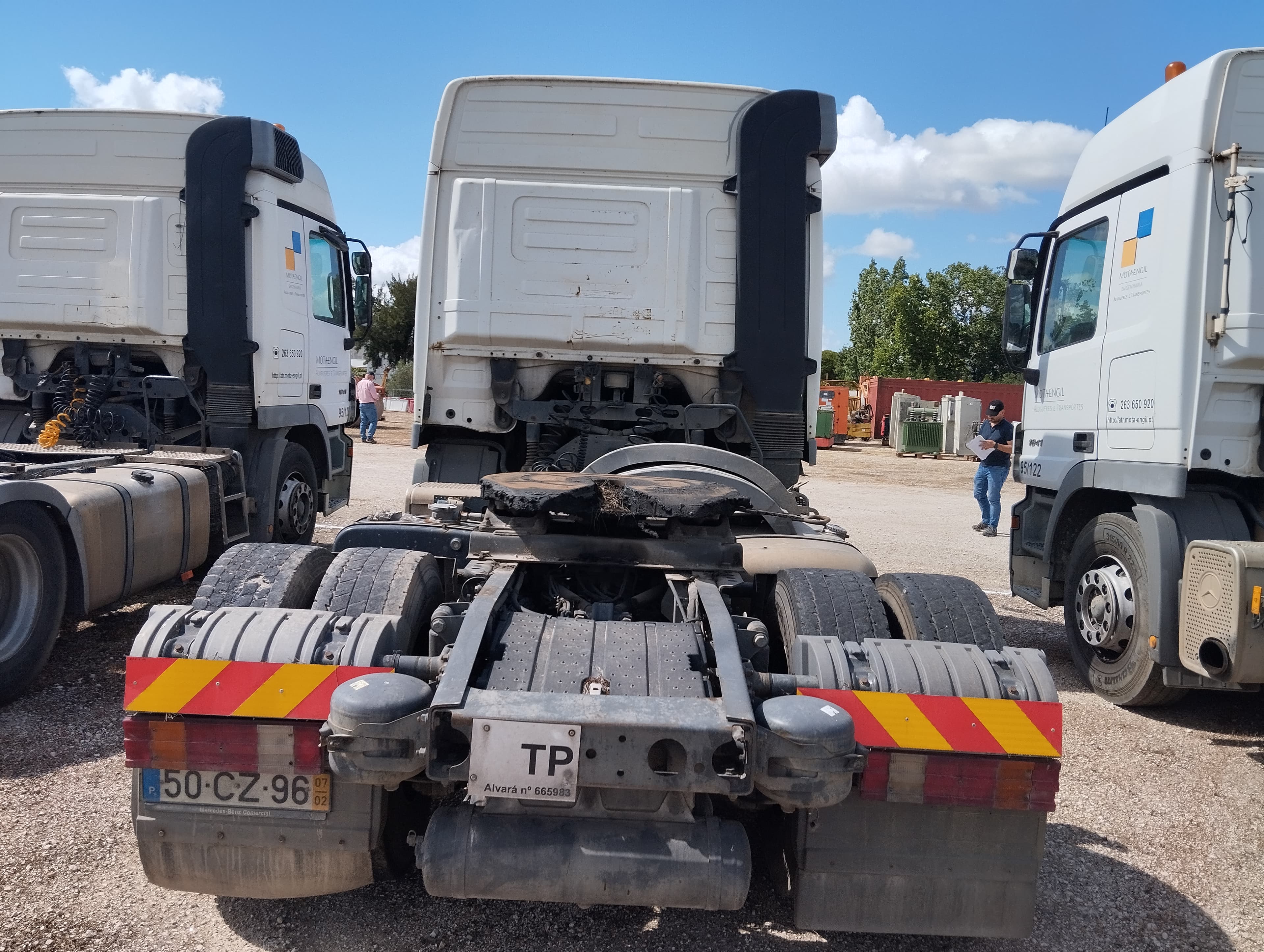 Camião Trator MERCEDES-BENZ — imagen 5