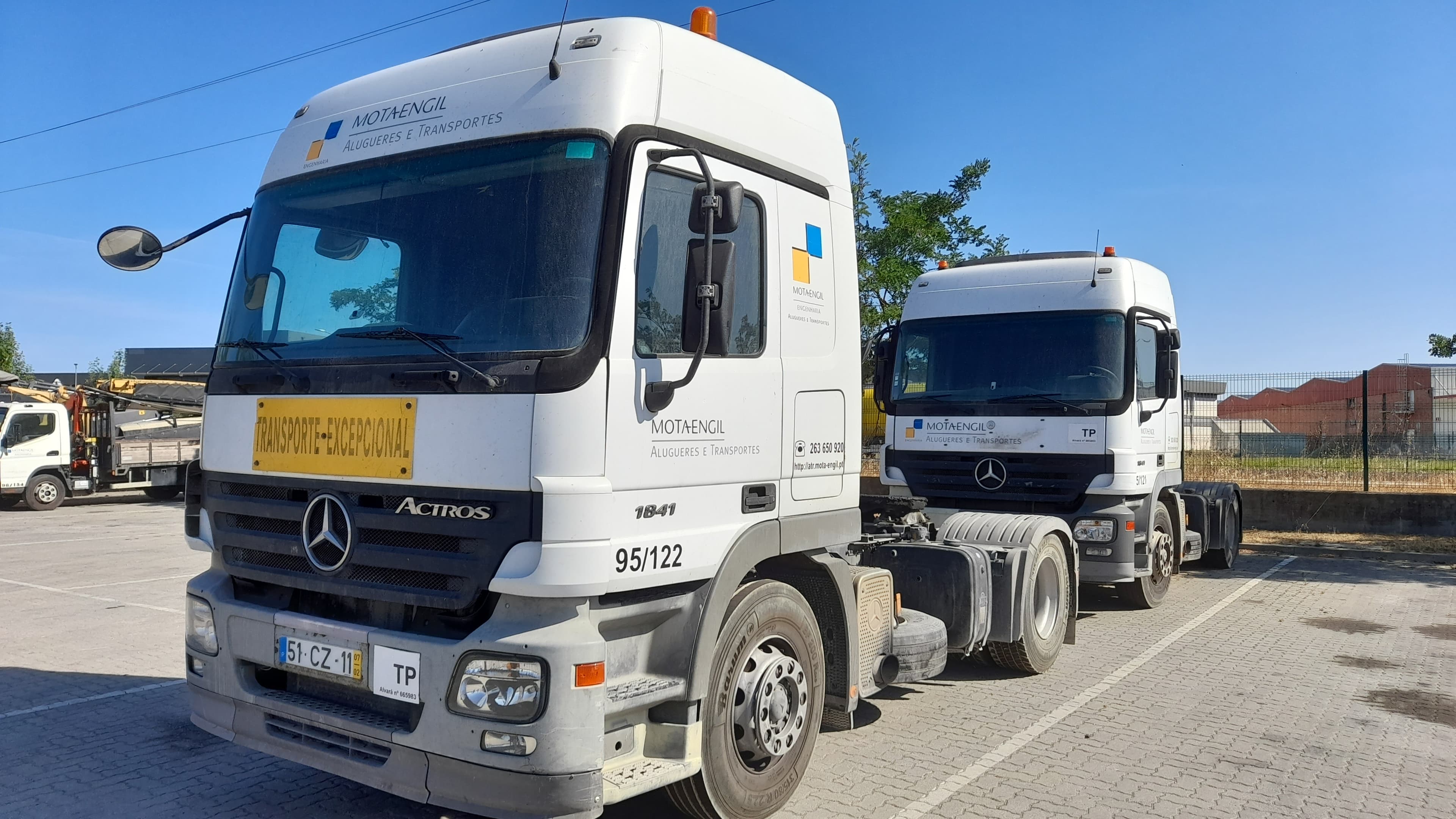 Camião Trator MERCEDES-BENZ