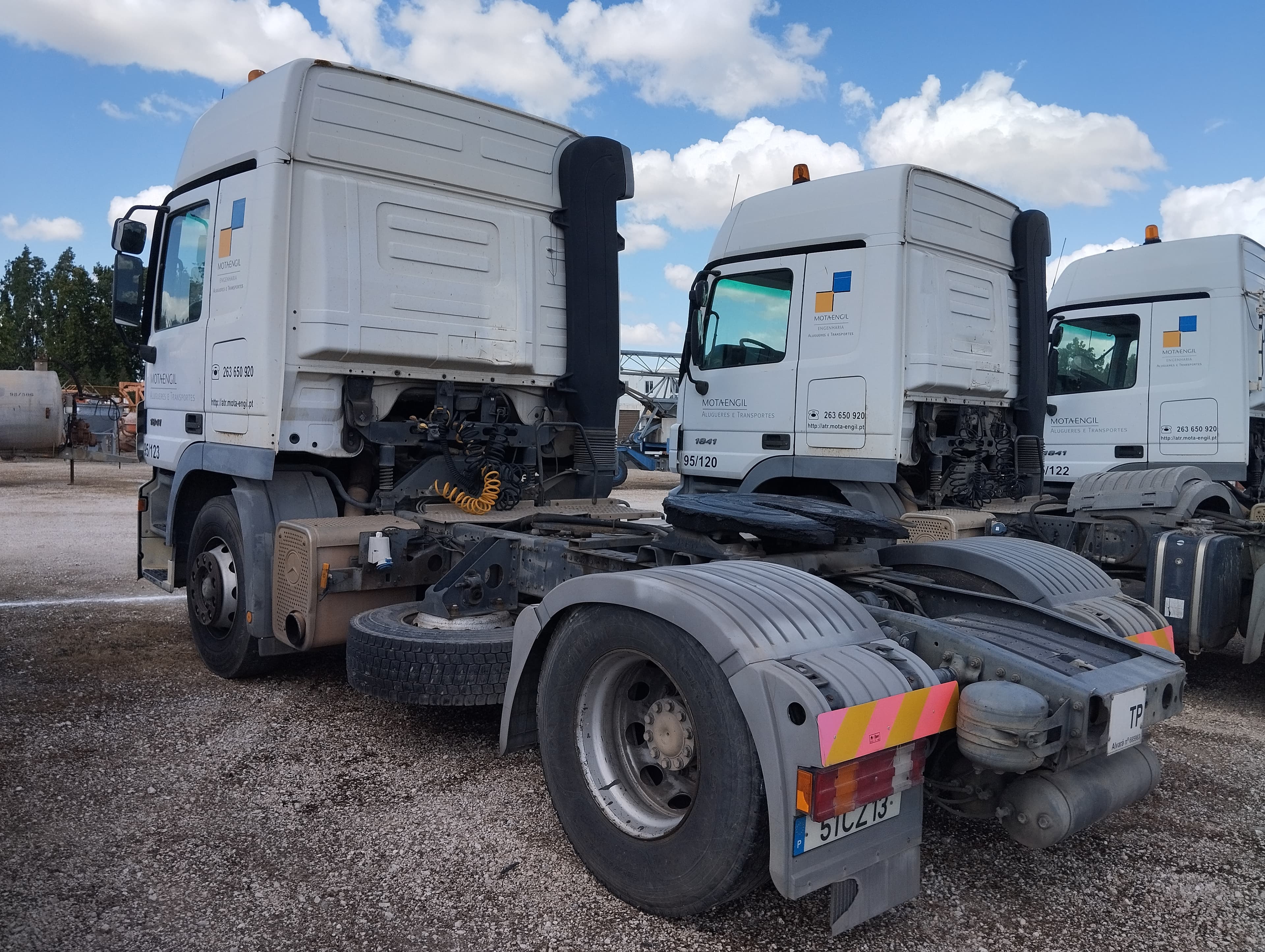 Camião Trator MERCEDES-BENZ — imagen 4