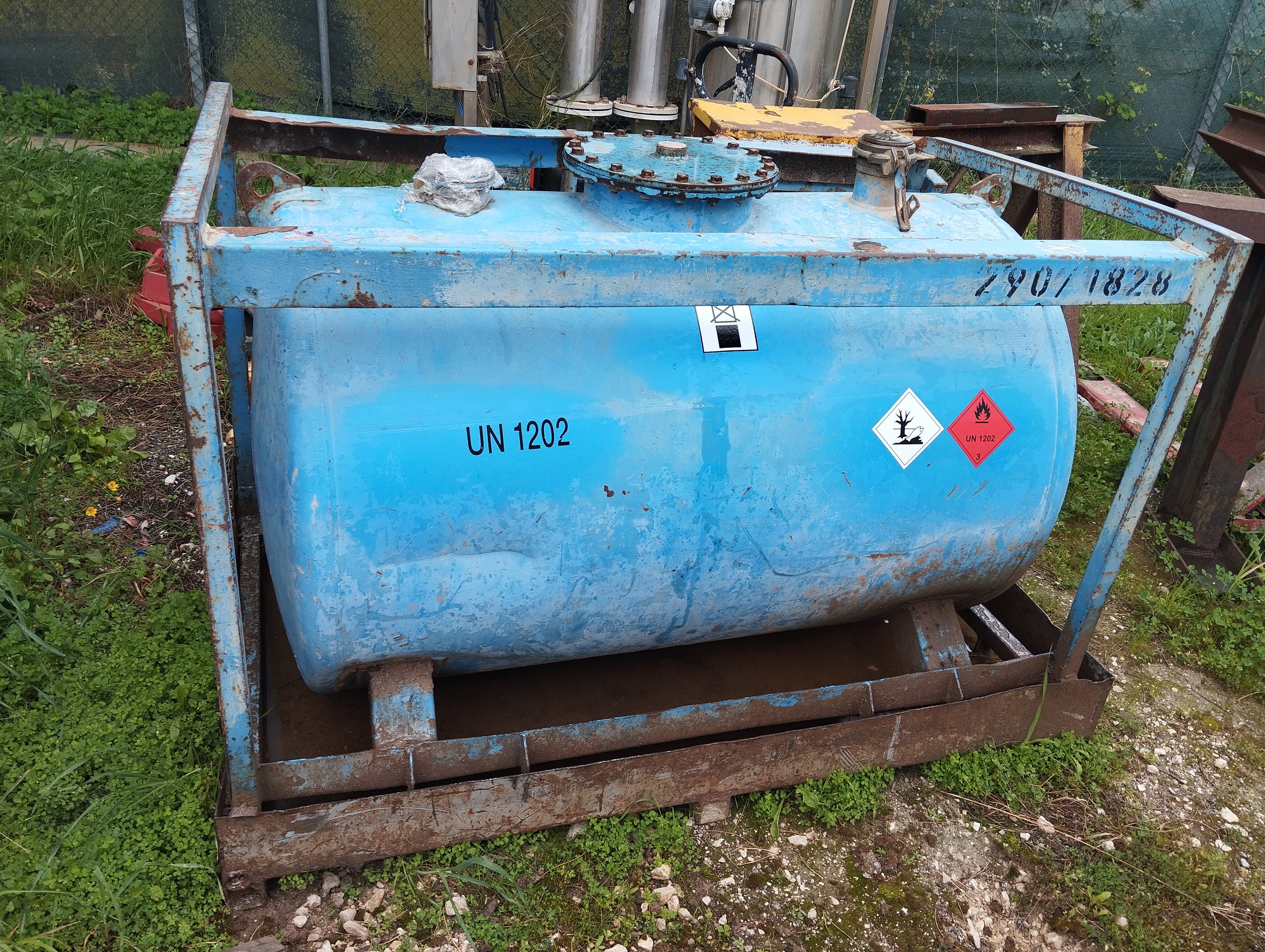 Depósito Gasóleo 900L — imagem 1