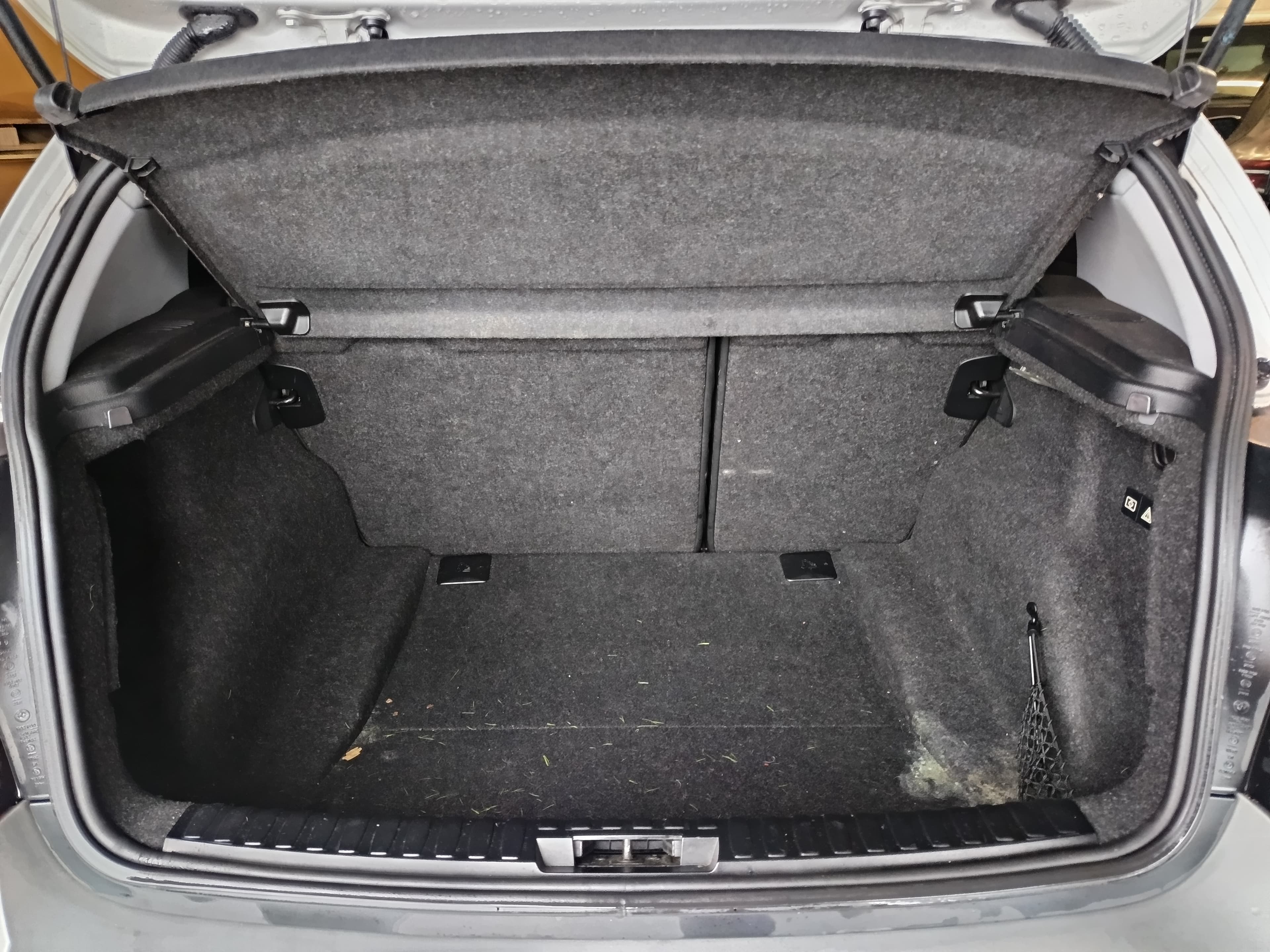 BMW 118d · Ano 2008 — image 35