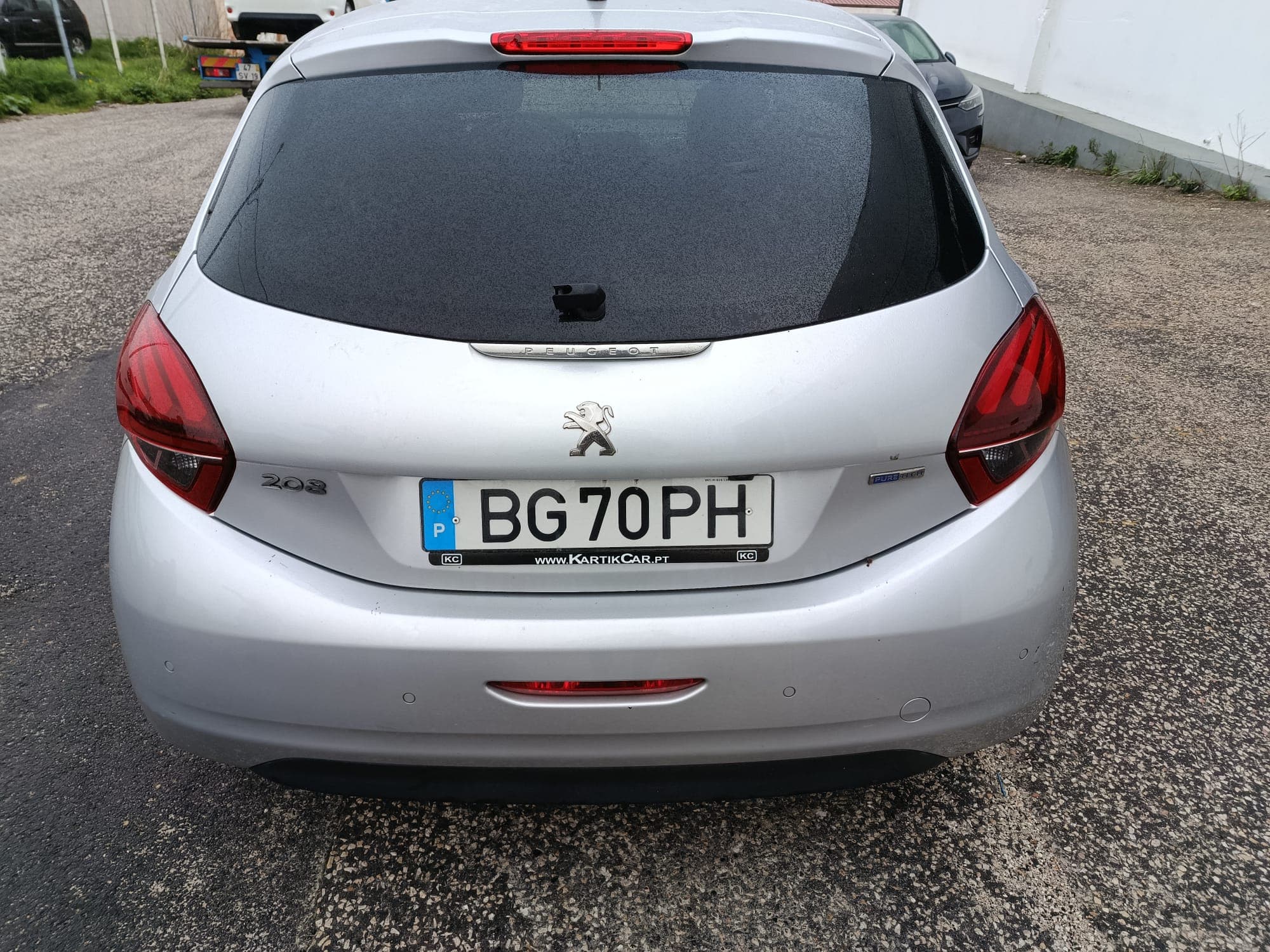 Peugeot 208 · Ano 2017 — image 5