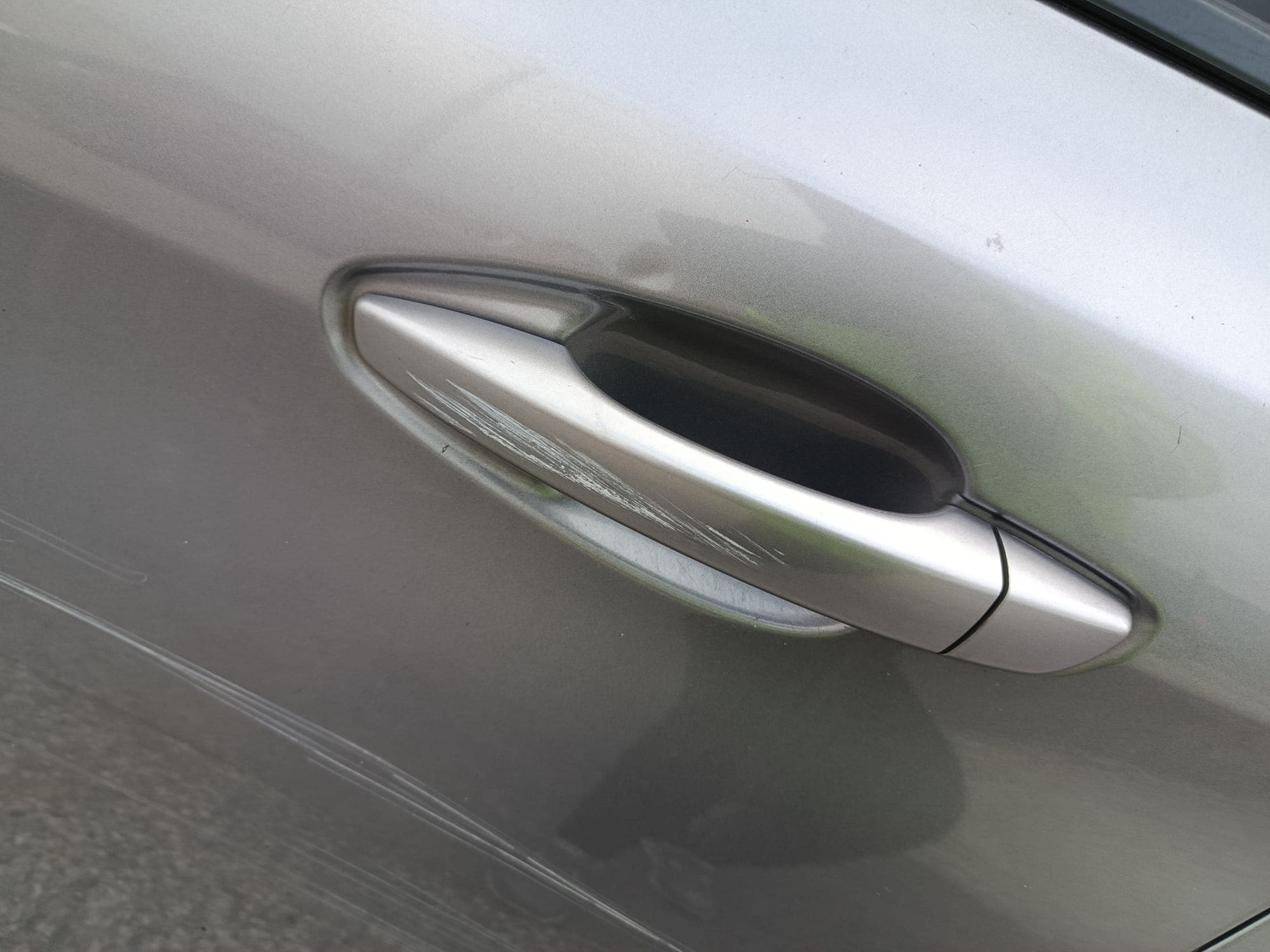 Peugeot 308 SW · Ano 2015 — imagem 10