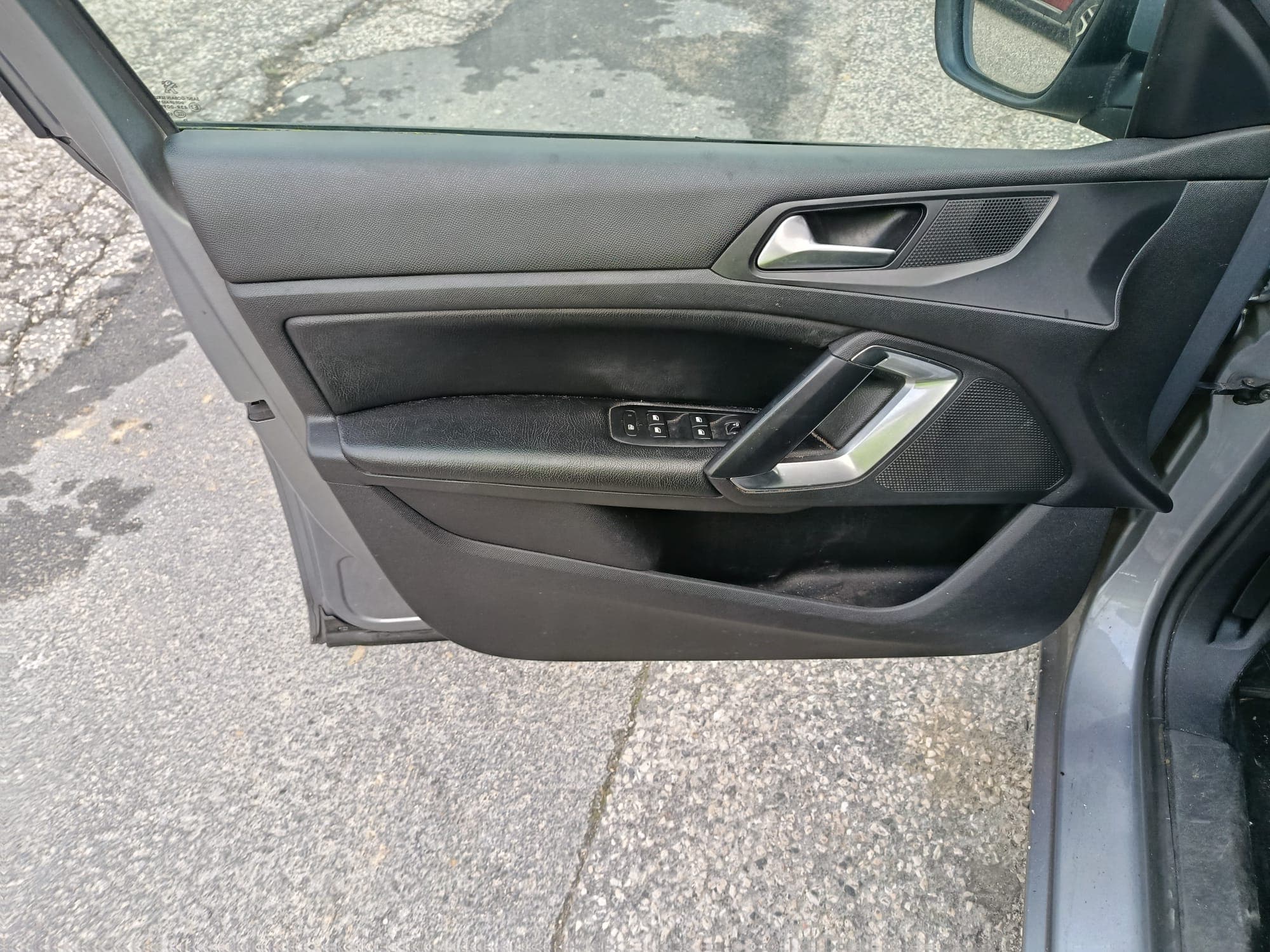 Peugeot 308 SW · Ano 2015 — imagem 17