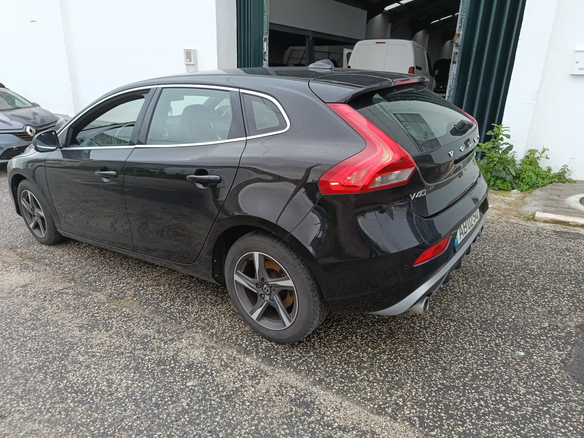 Volvo V40 · Ano 2015 — imagen 6