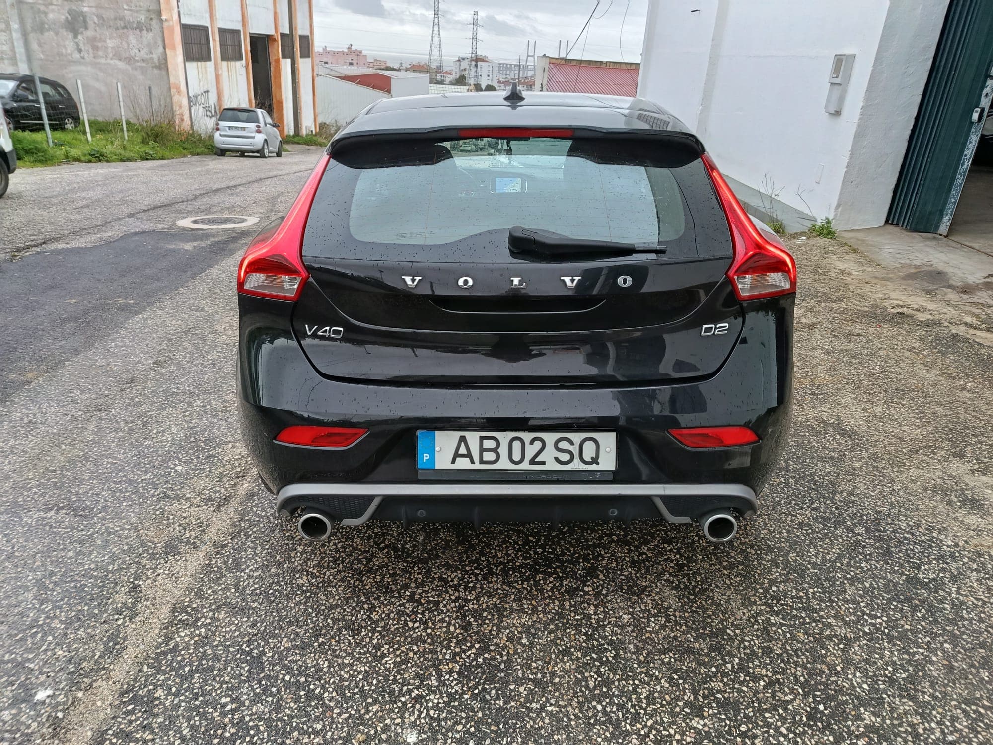 Volvo V40 · Ano 2015 — imagen 7