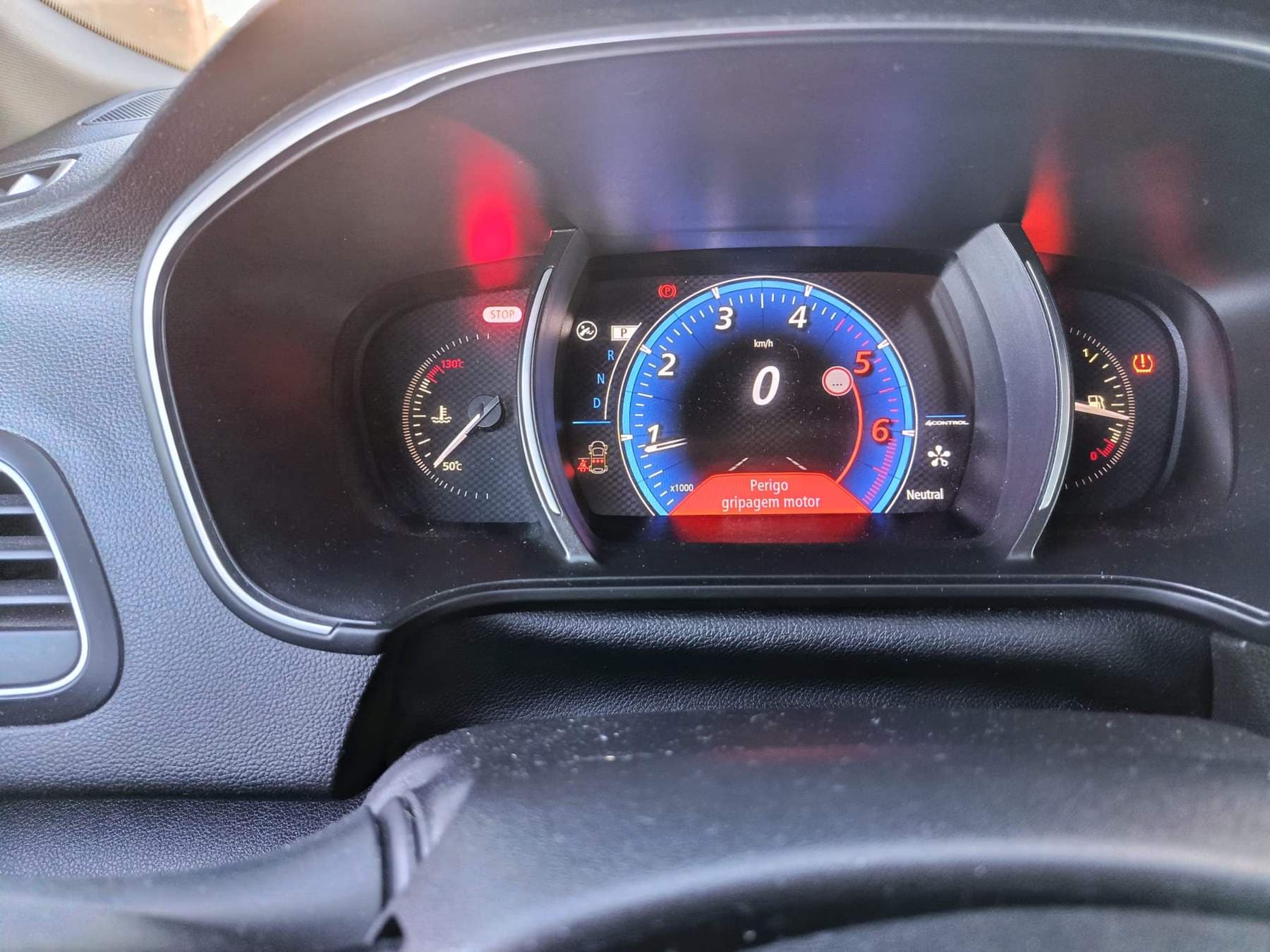 Renault Mégane · Ano 2018 — imagem 12