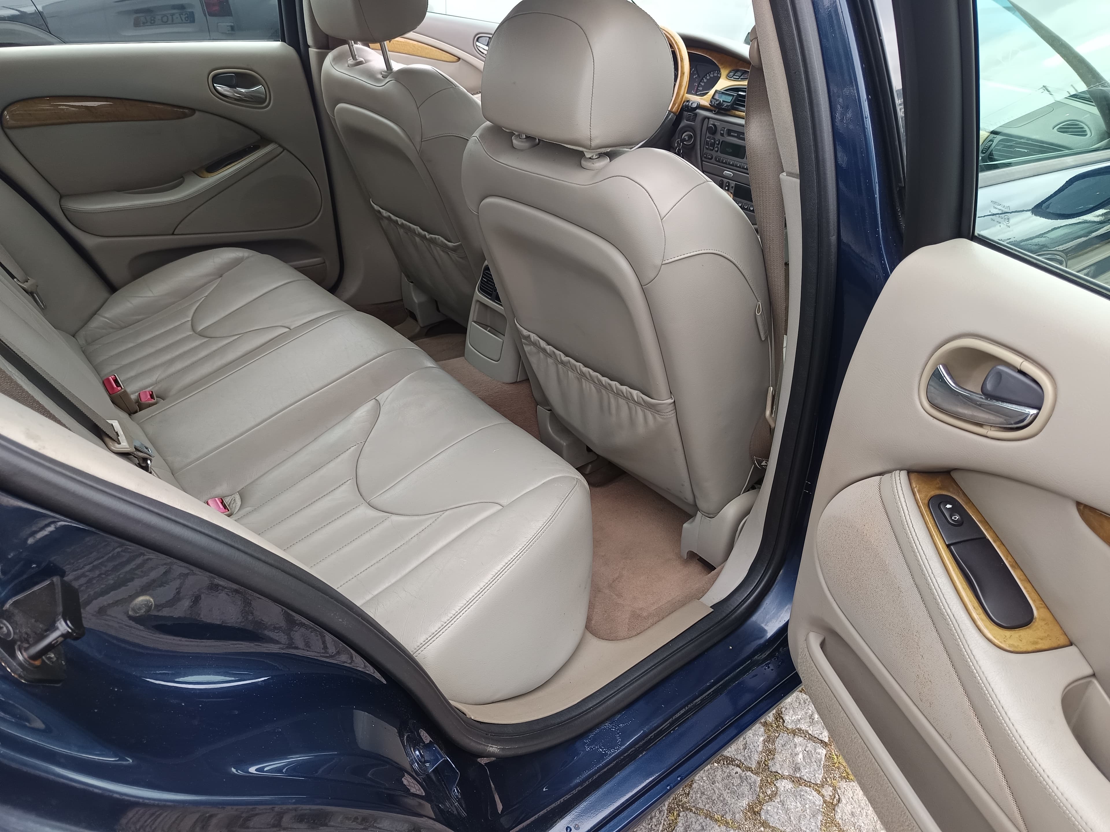 Jaguar V8 · Ano 2001 — imagem 19