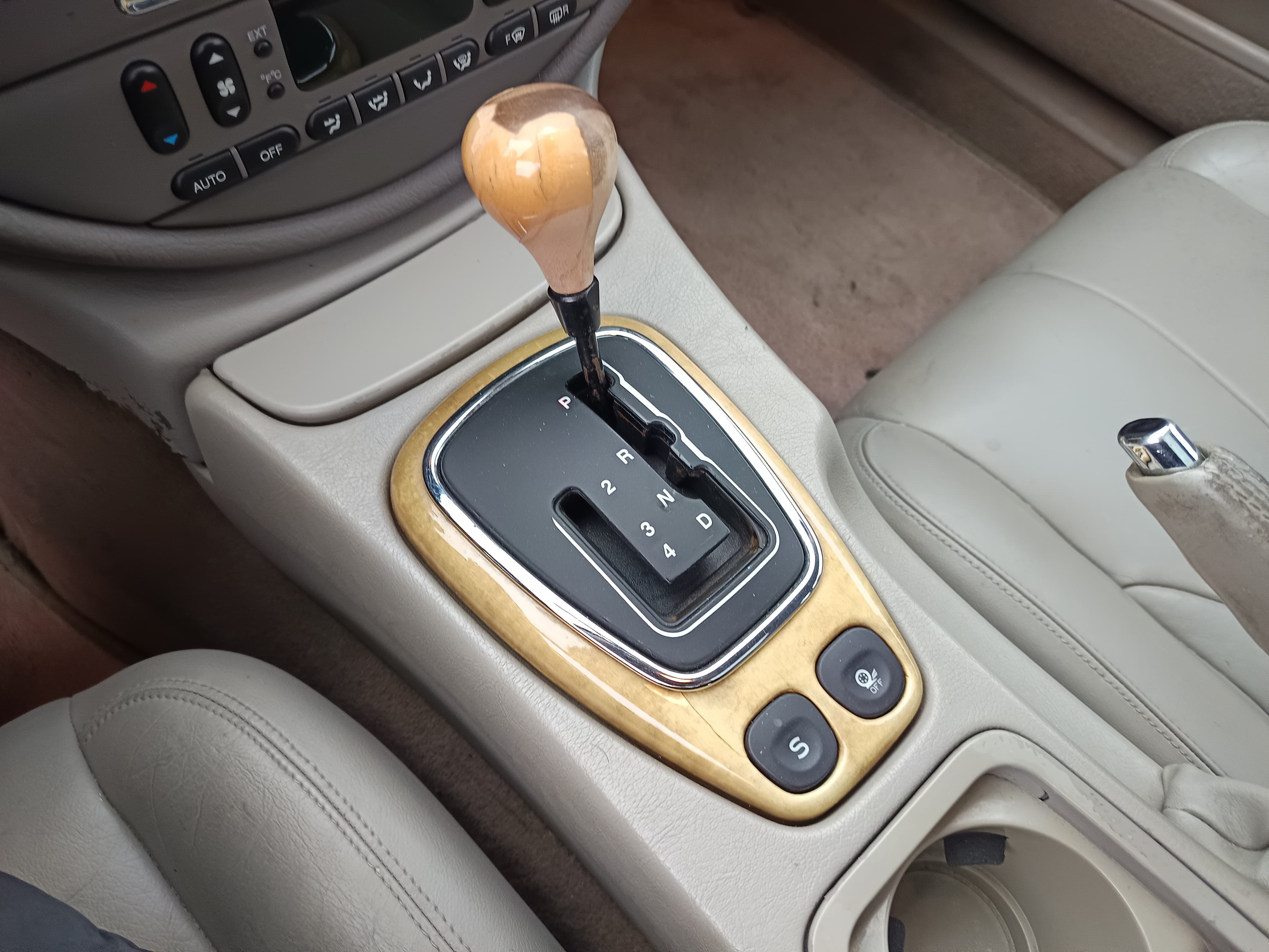 Jaguar V8 · Ano 2001 — imagem 37