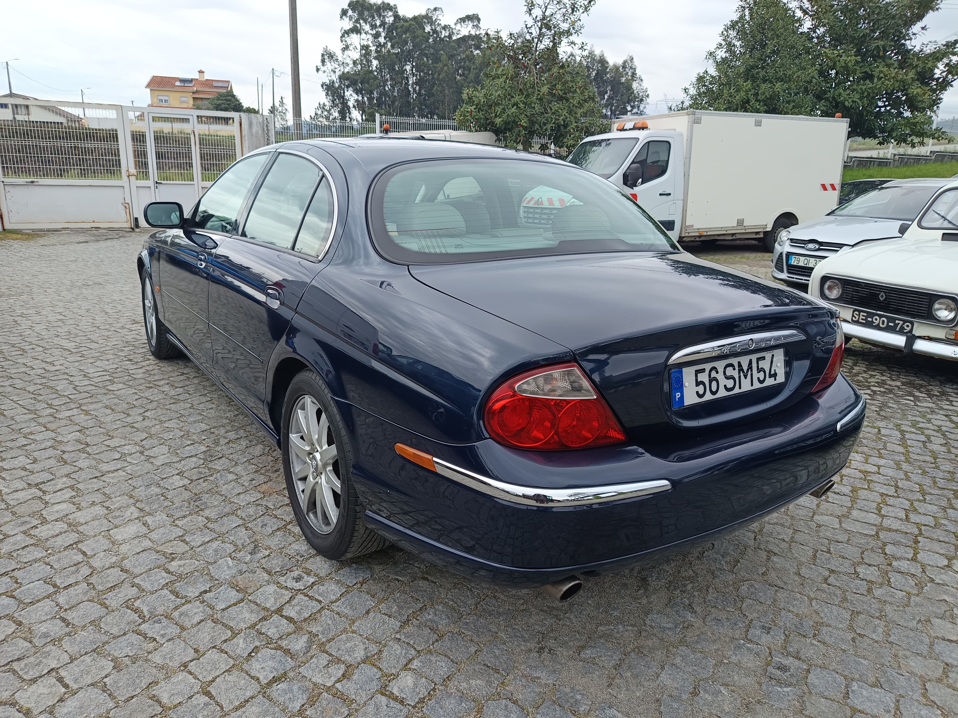 Jaguar V8 · Ano 2001 — imagem 6