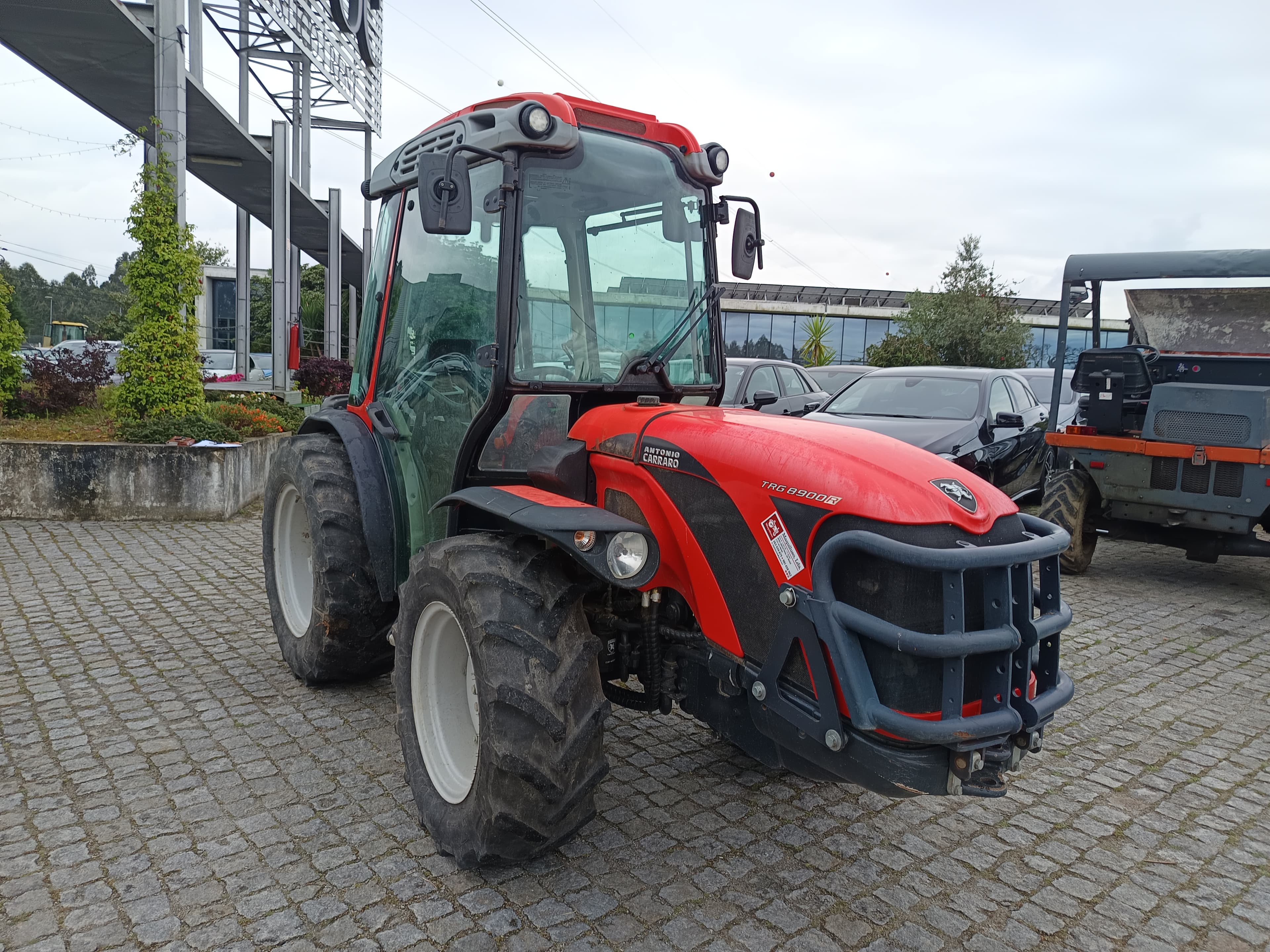 Trator Agrícola Antonio Carraro TRG 8900 R · Ano 2023 — imagem 3