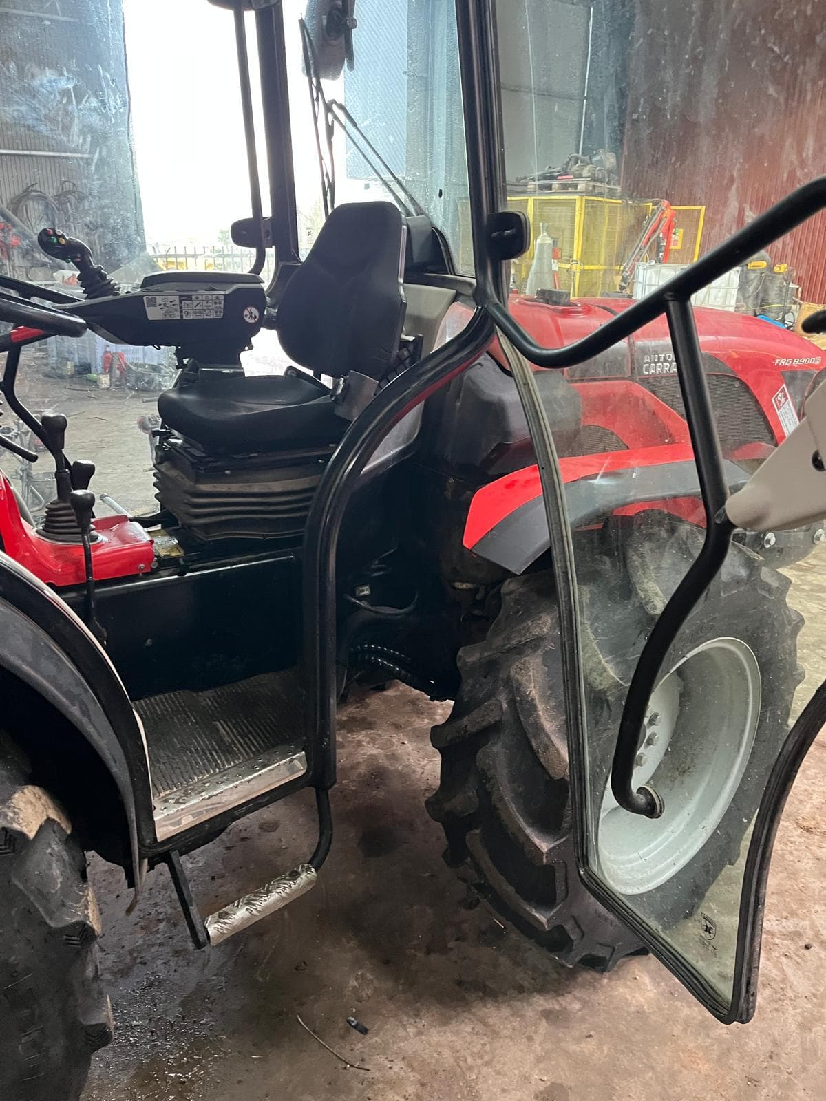 Trator Agrícola Antonio Carraro TRG 8900 R · Ano 2023 — imagem 20