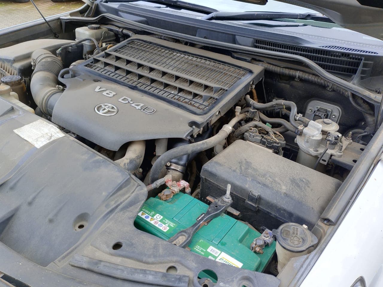 Toyota Landcruiser VX V8 — imagem 16