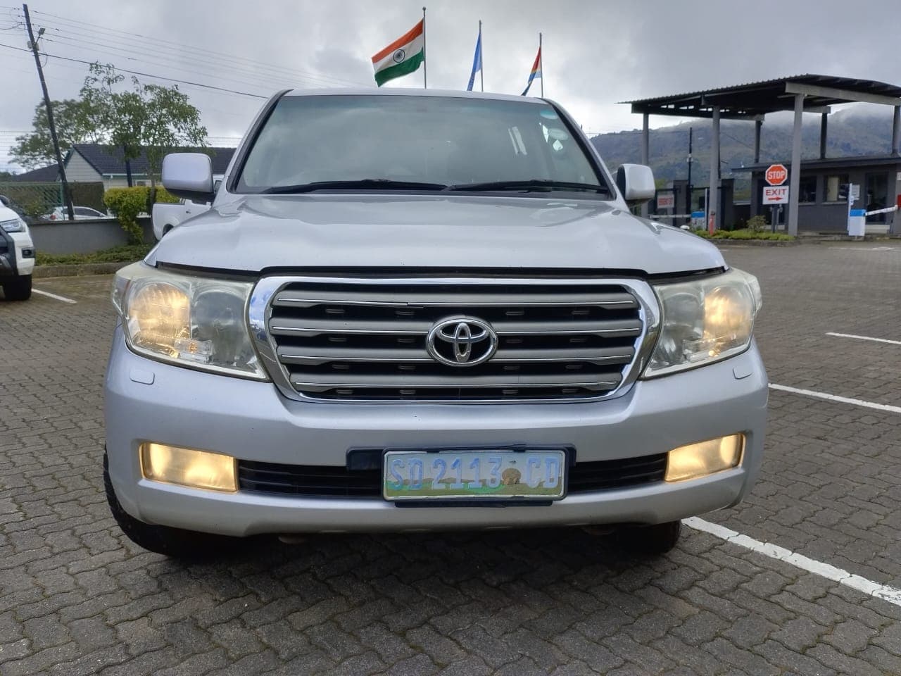 Toyota Landcruiser VX V8 — imagem 5