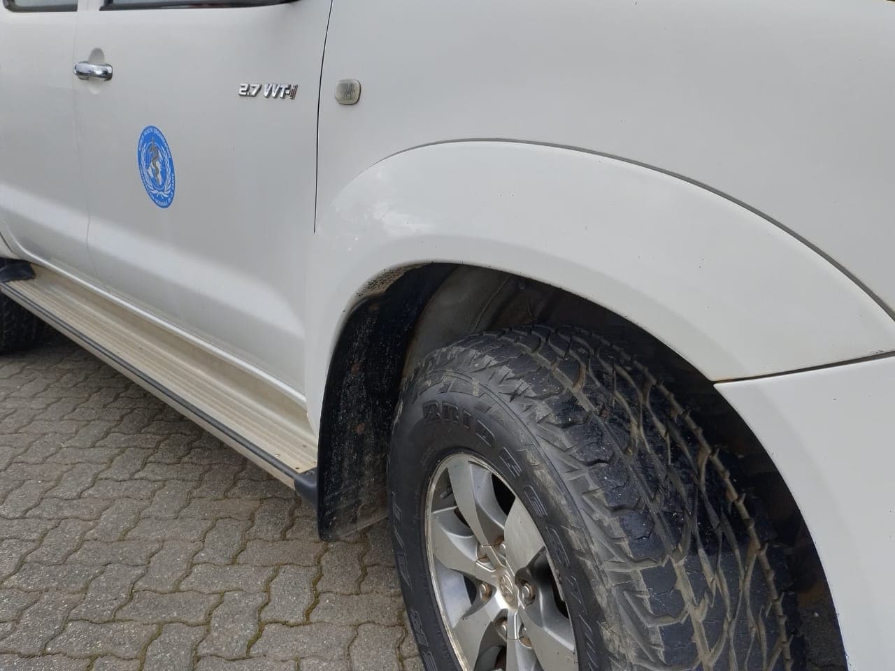 Toyota Hilux Raider — image 6
