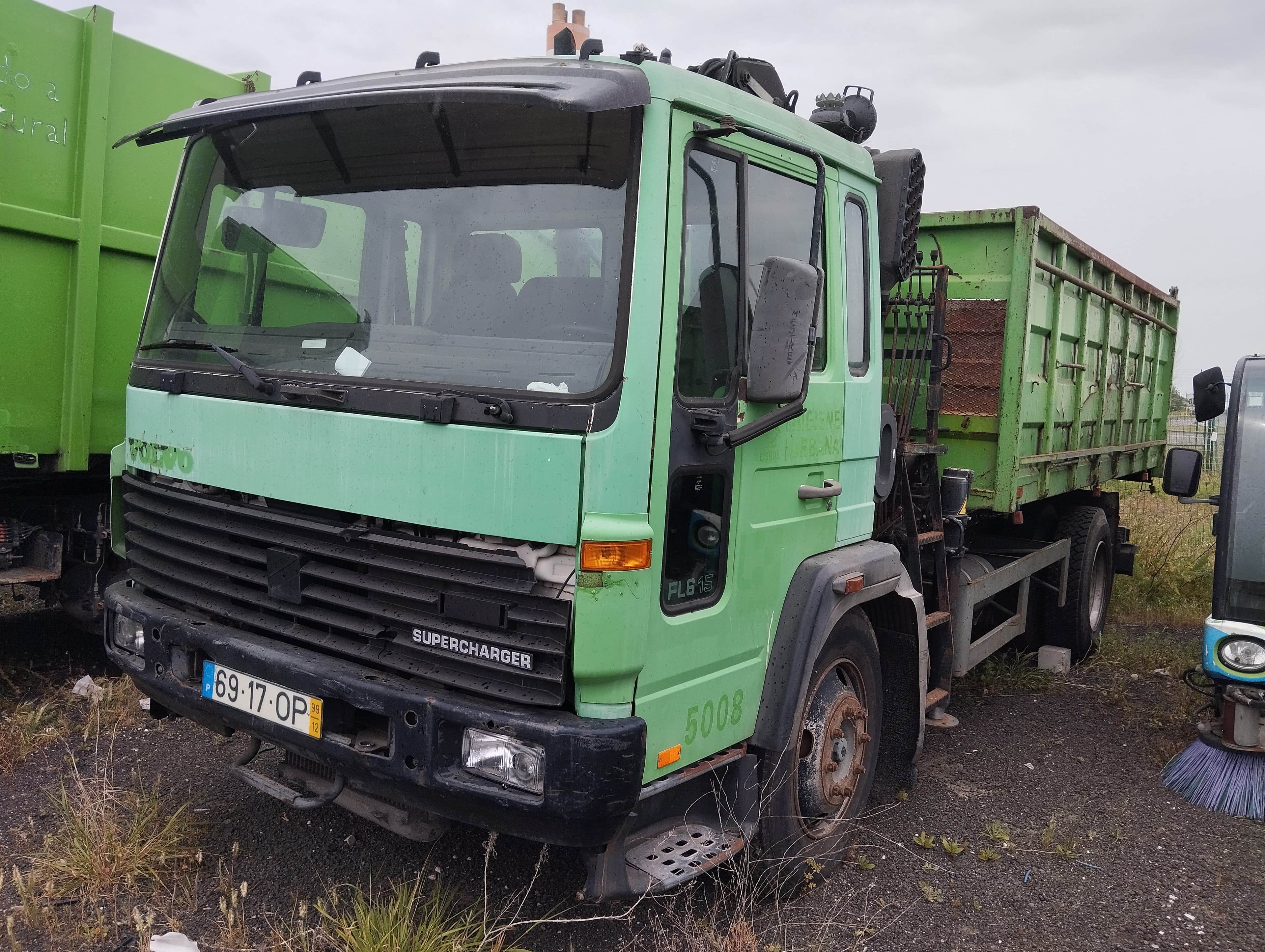 Chassis de carga Volvo — imagem 2