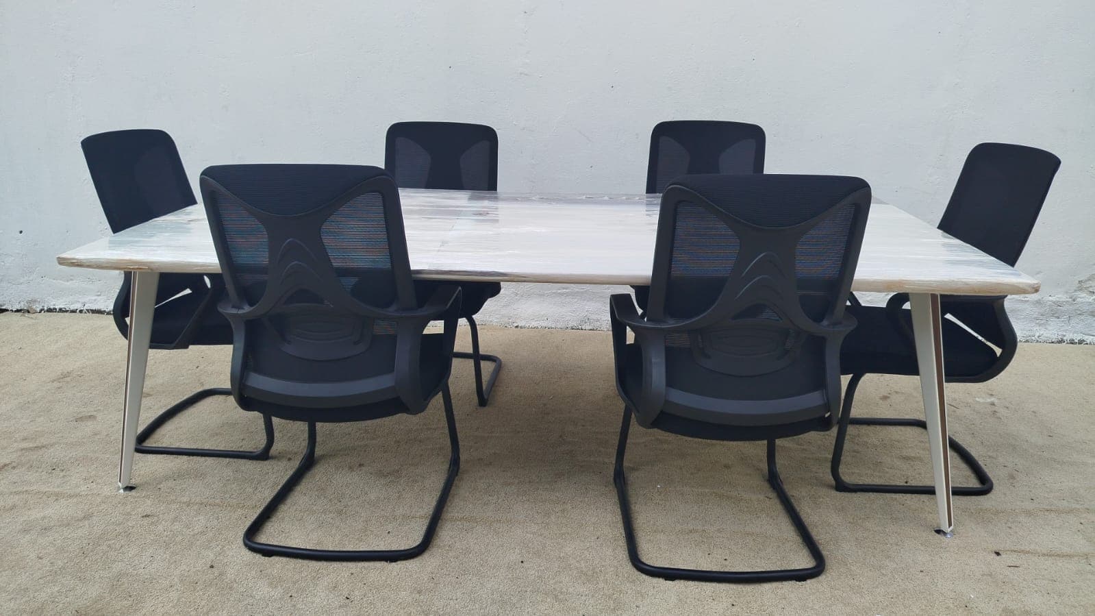 Mobiliario de oficina — imagen 1