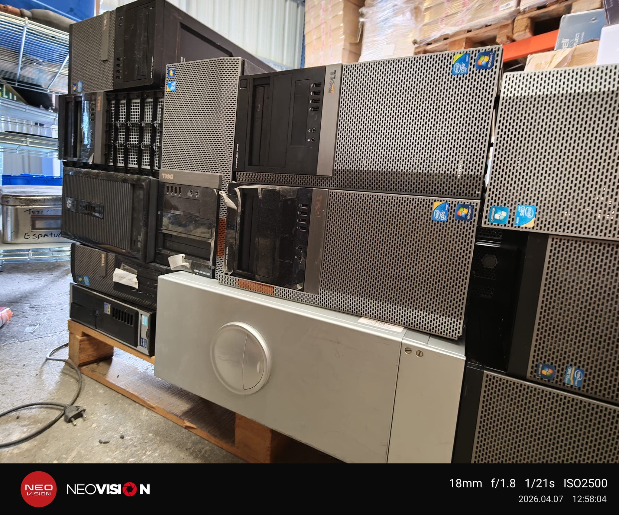 Palete de Computadores — image 13