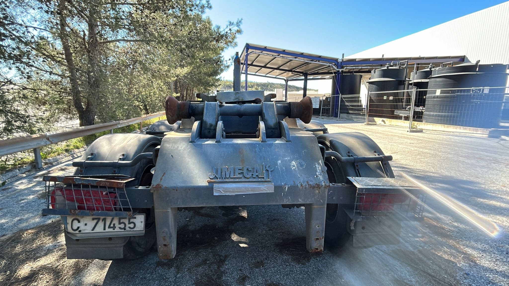 Semi-trailer — image 2