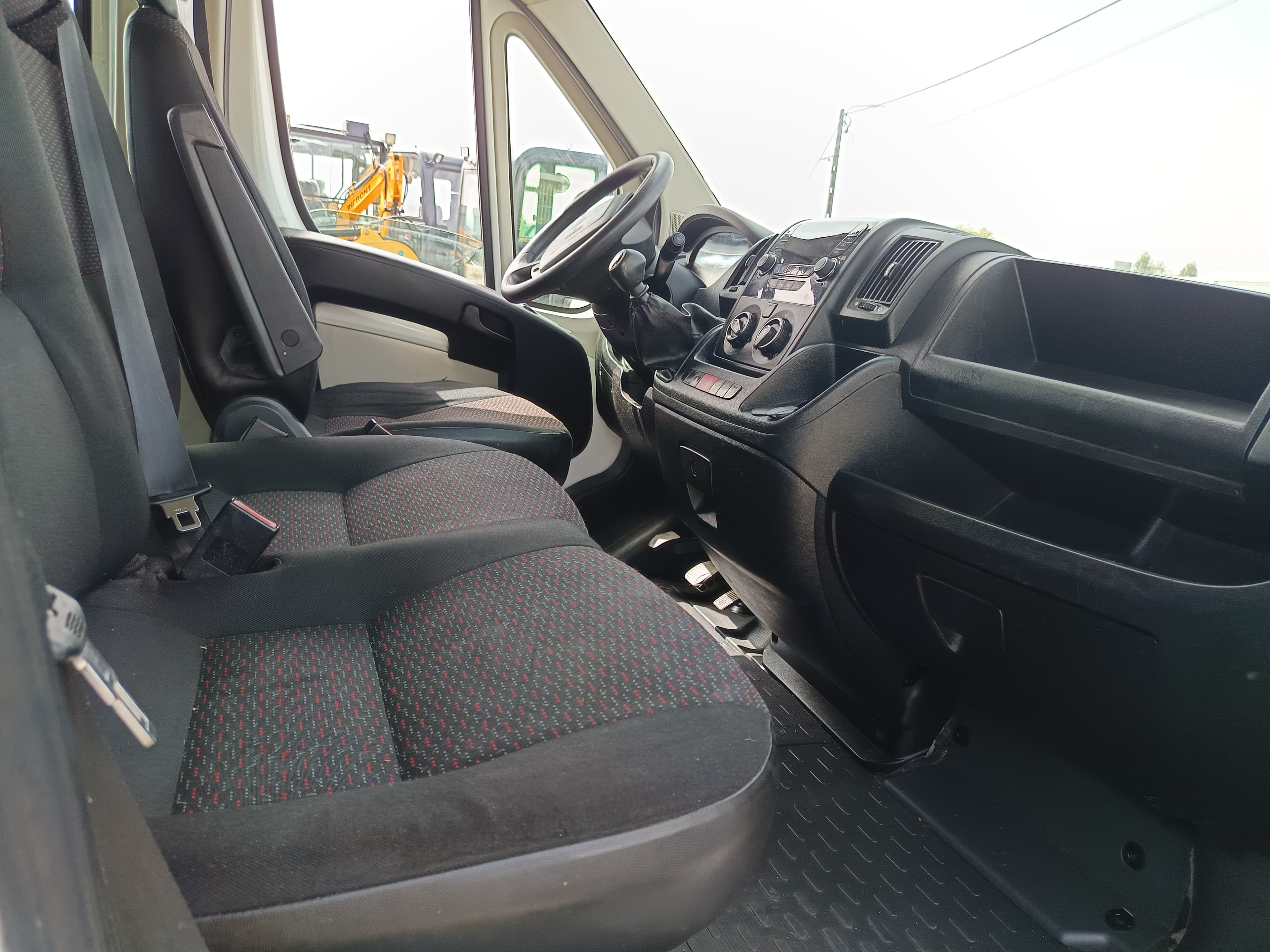 Peugeot Boxer · Ano 2018 — imagen 20