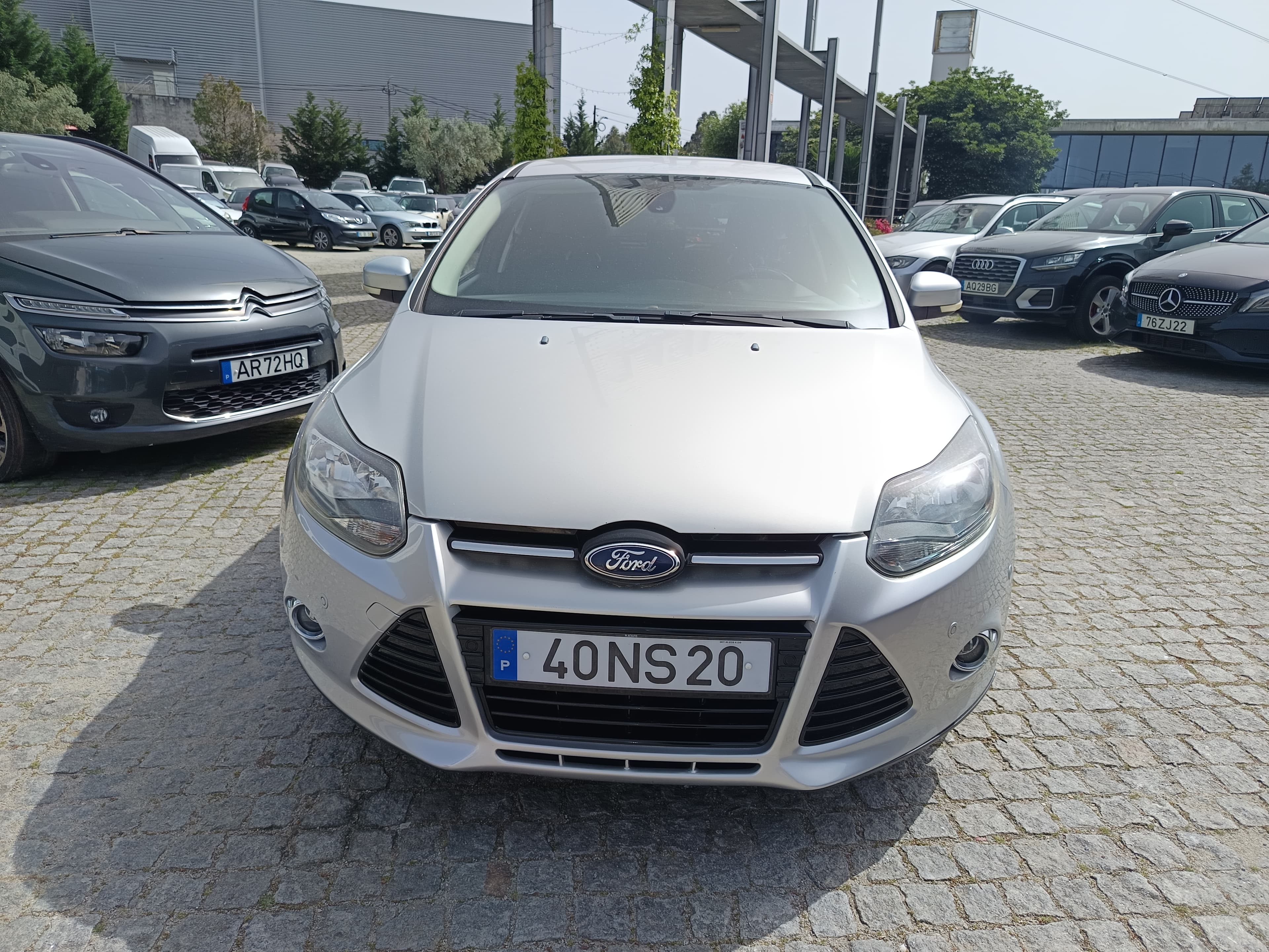 Ford Focus · Ano 2013 — image 2