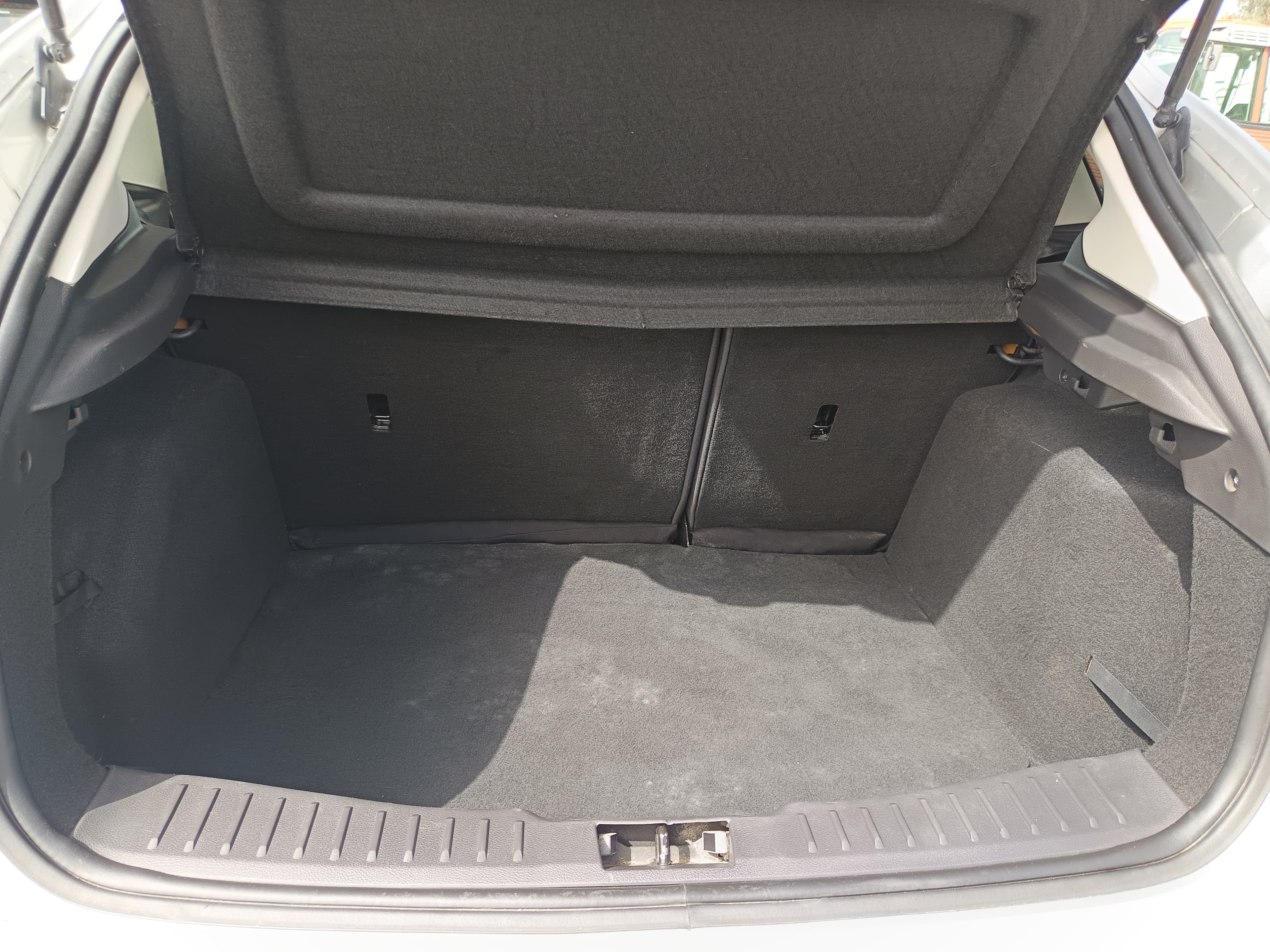 Ford Focus · Ano 2013 — image 29