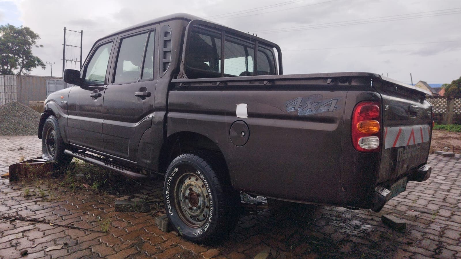 MAHINDRA PIK UP — imagen 4
