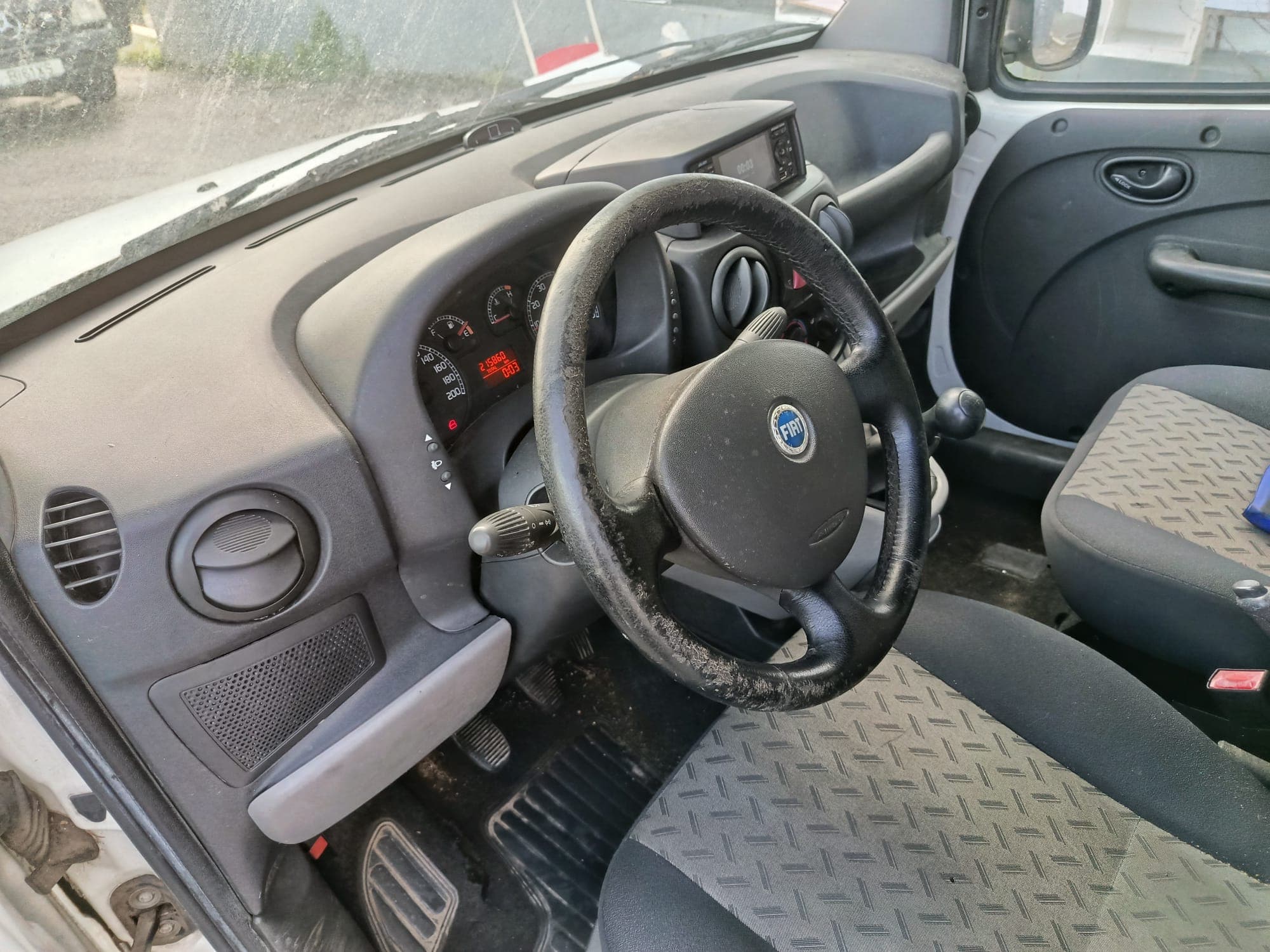 Fiat Doblo 1.3 Multijet Maxi · Ano 2007 — image 16