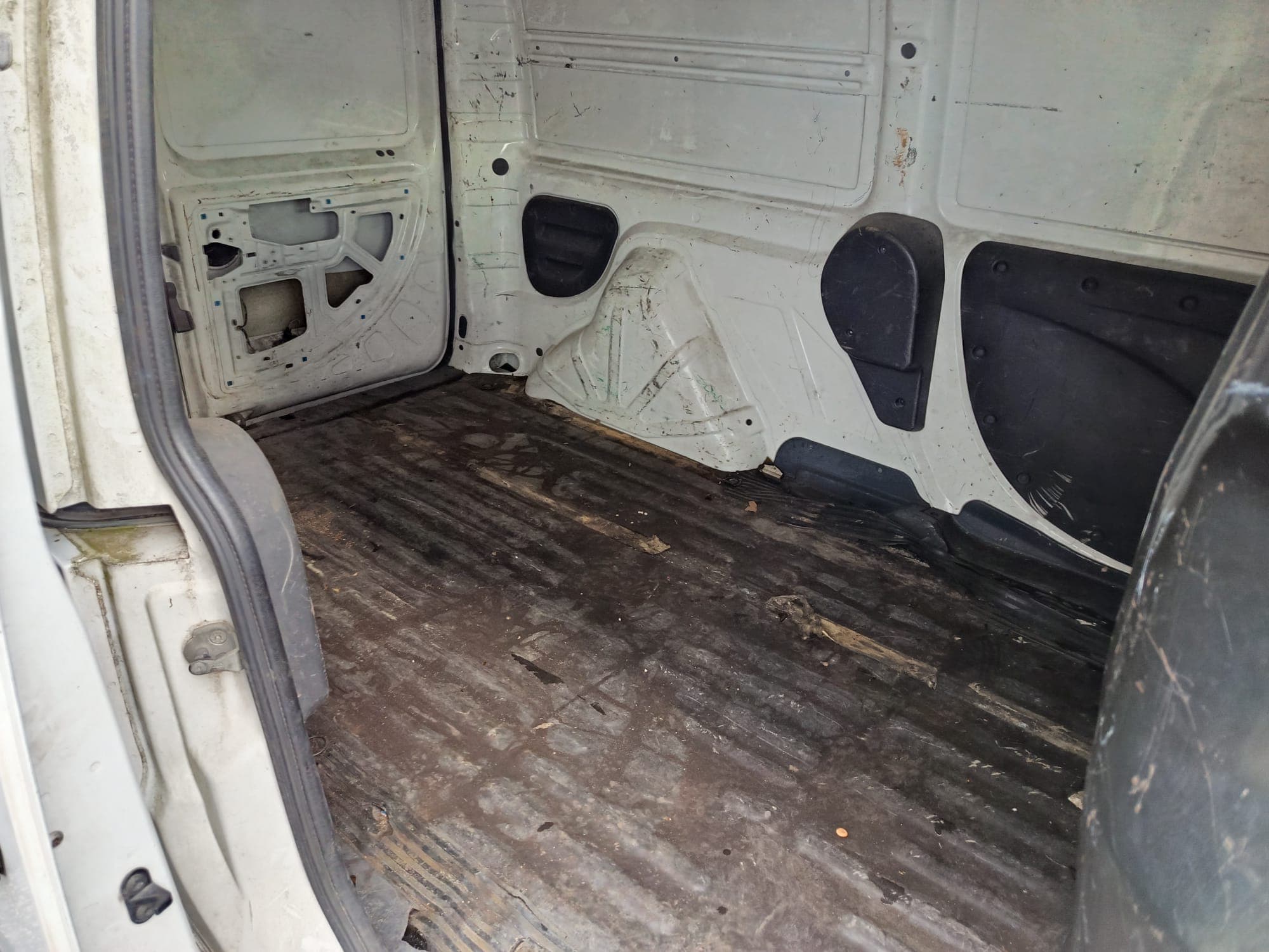 Fiat Doblo 1.3 Multijet Maxi · Ano 2007 — image 9