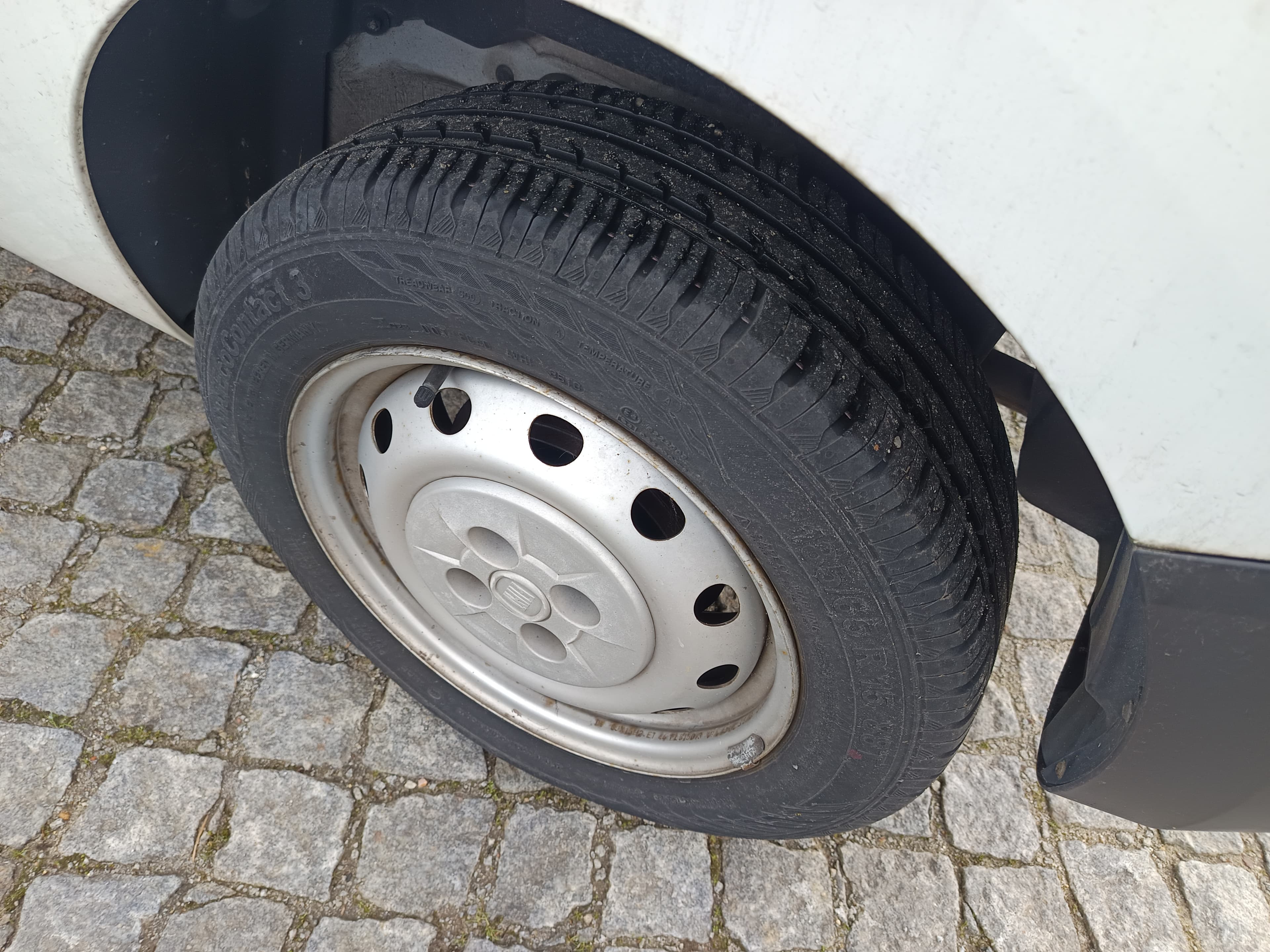 Fiat Fiorino · Ano 2014 — imagem 10