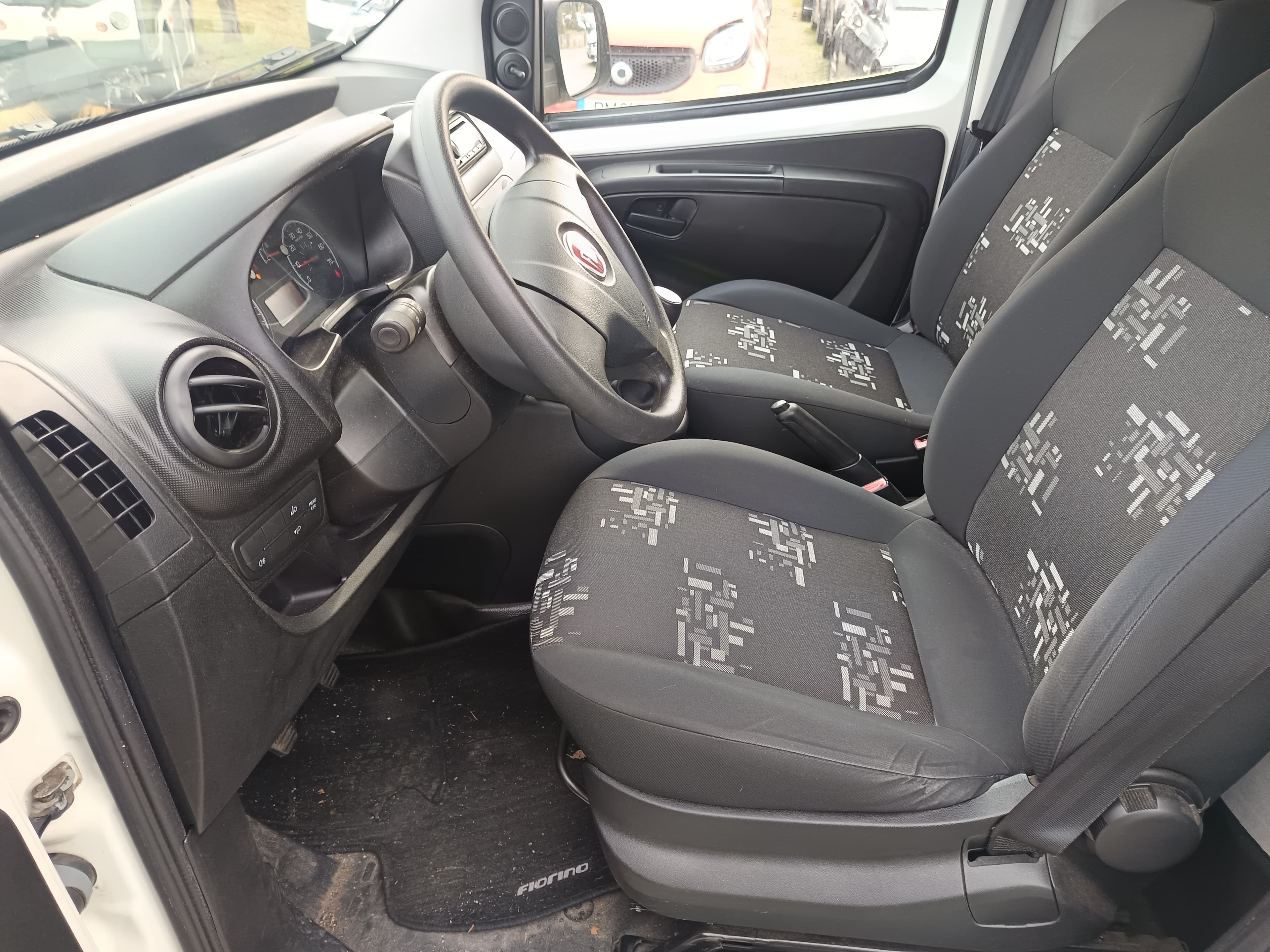 Fiat Fiorino · Ano 2014 — imagem 21