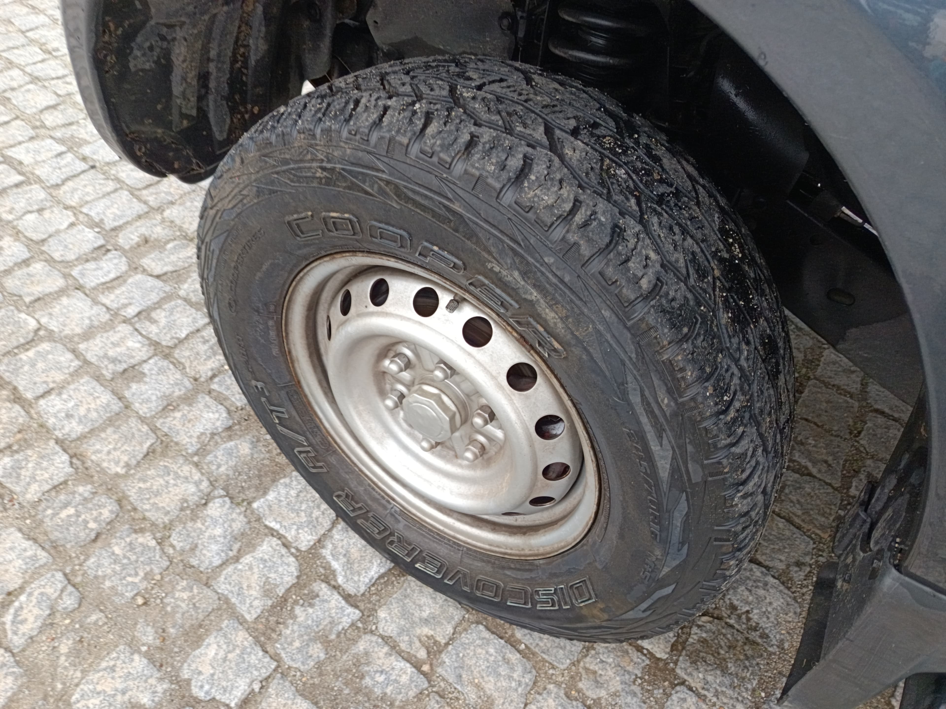 Mitsubishi L200 · Ano 2008 — image 10