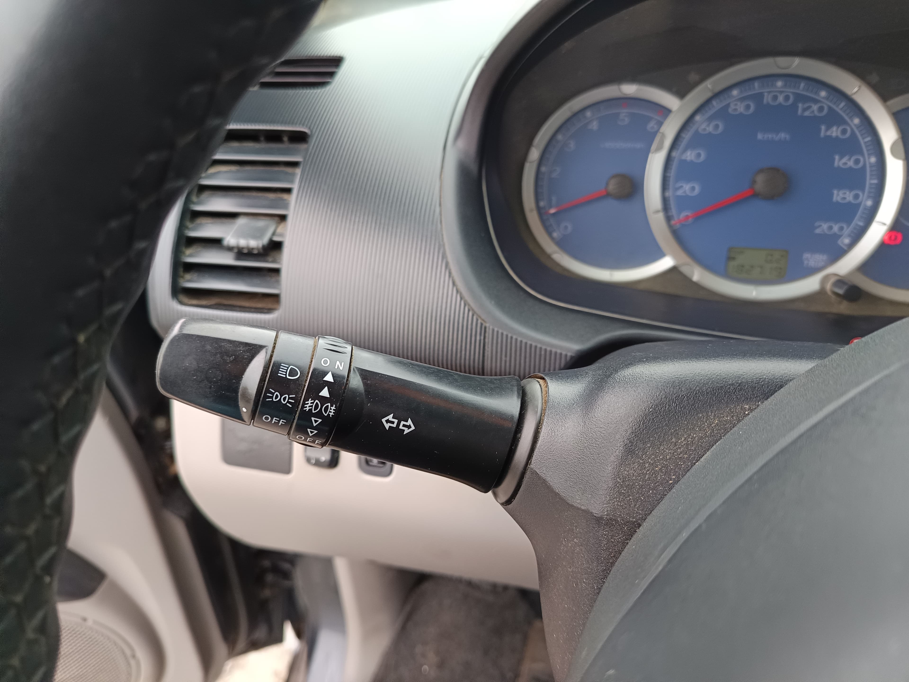 Mitsubishi L200 · Ano 2008 — image 36