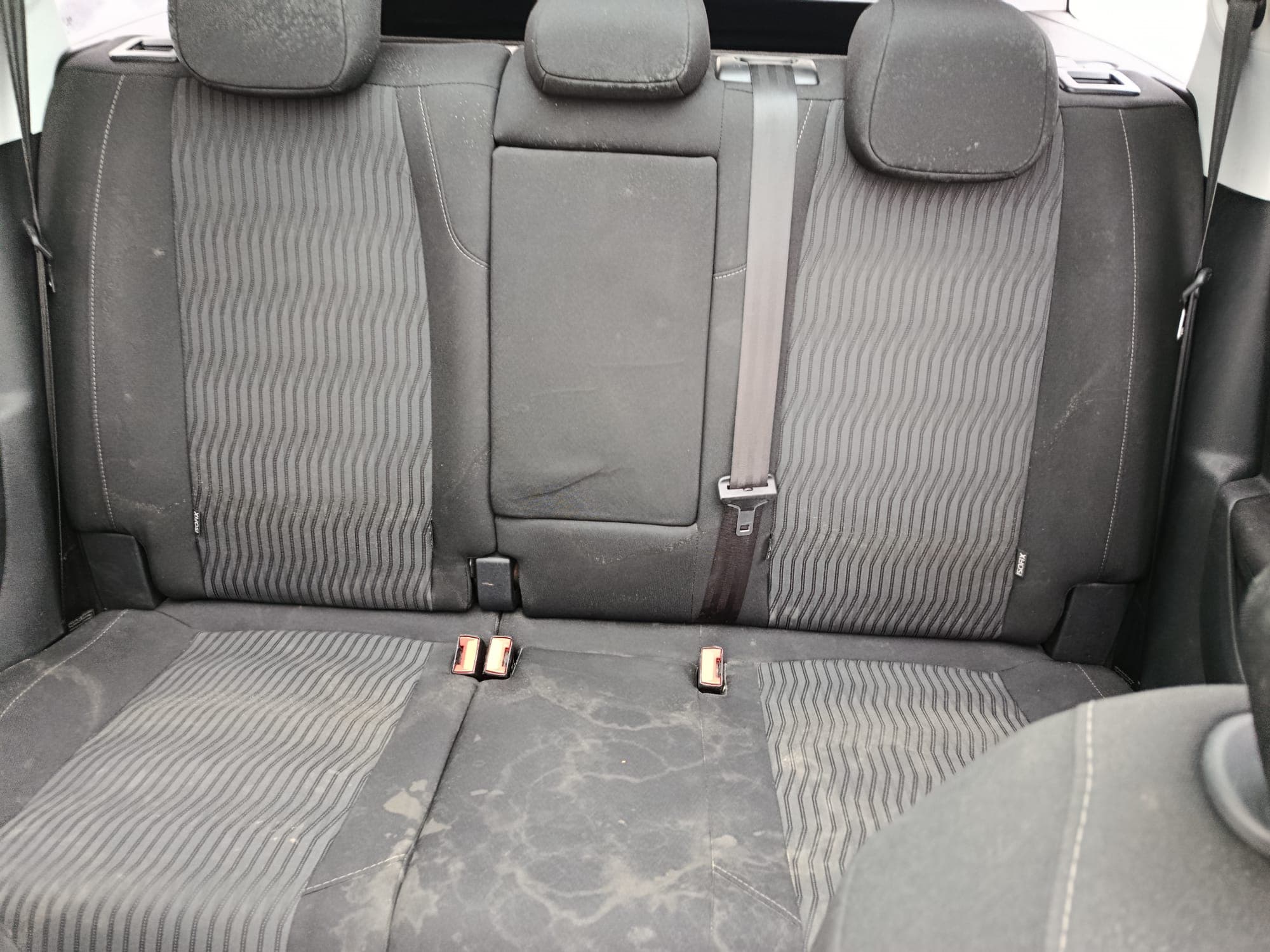 Peugeot 308 · Ano 2017 — image 16