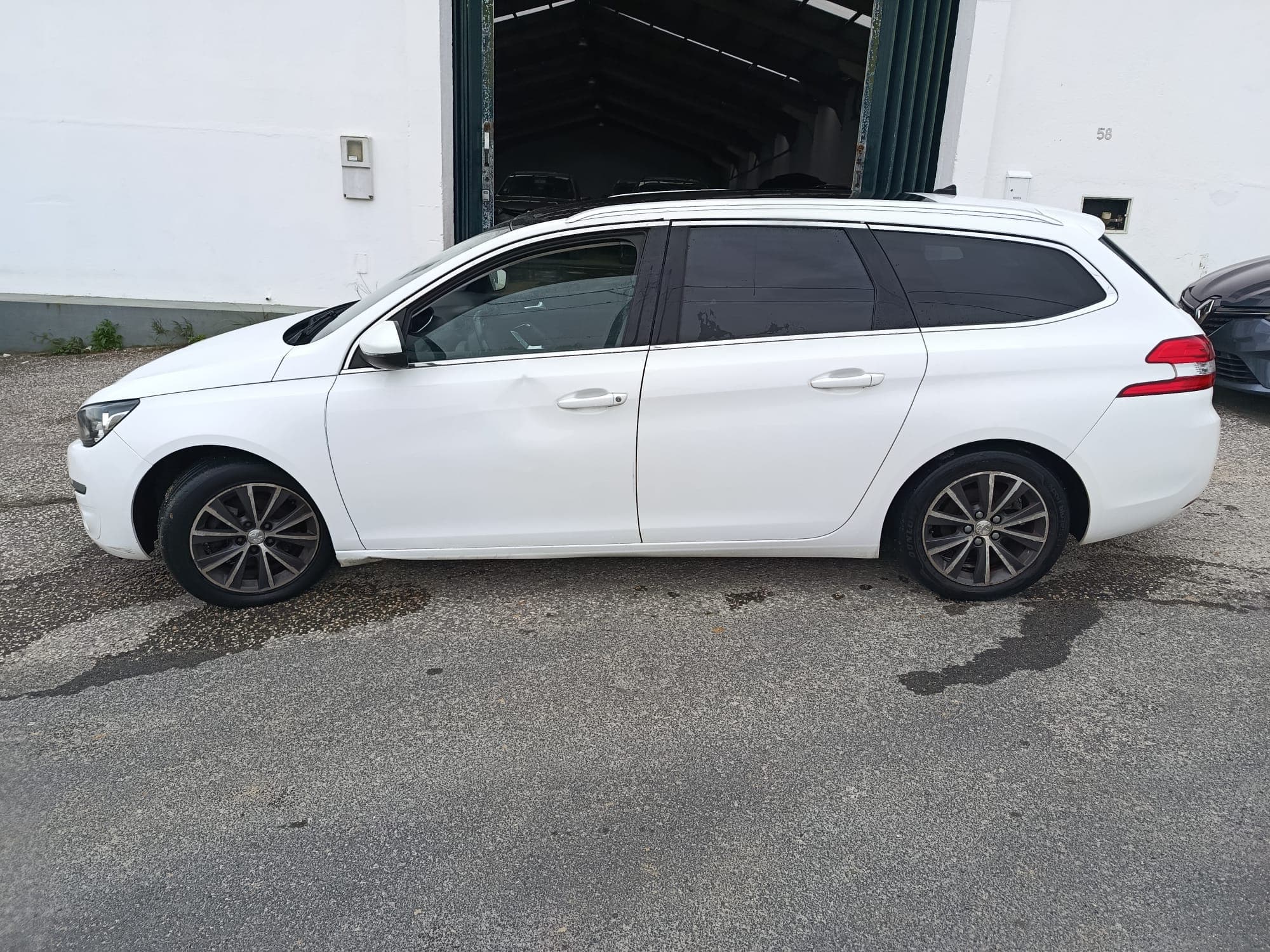 Peugeot 308 · Ano 2017 — image 4