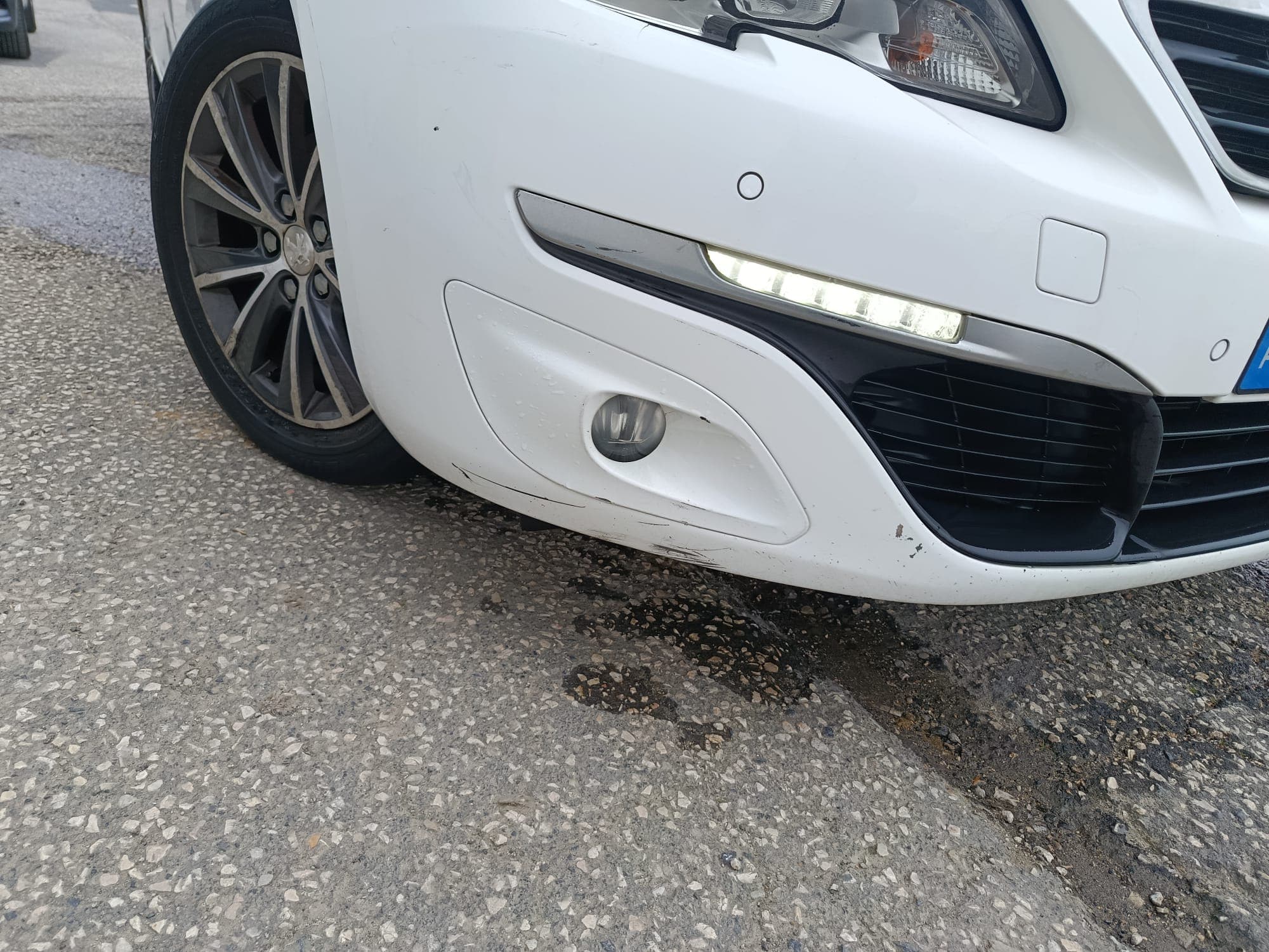 Peugeot 308 · Ano 2017 — image 11