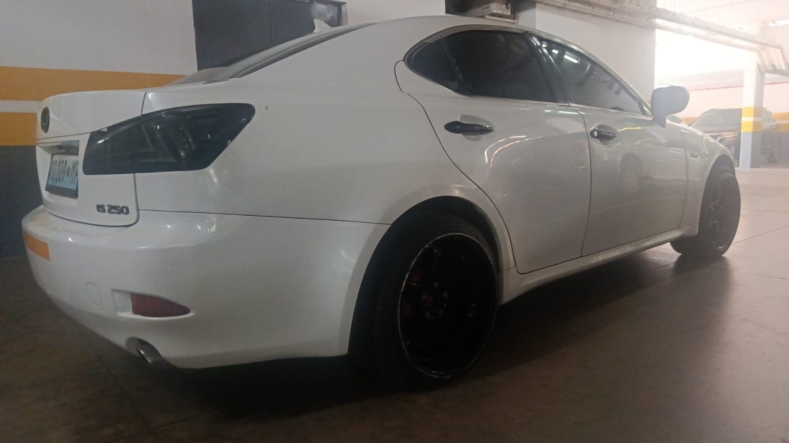 Toyota Lexus — imagen 3