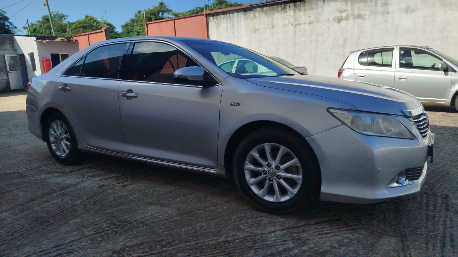 Toyota/Camry - 2013 — image 15