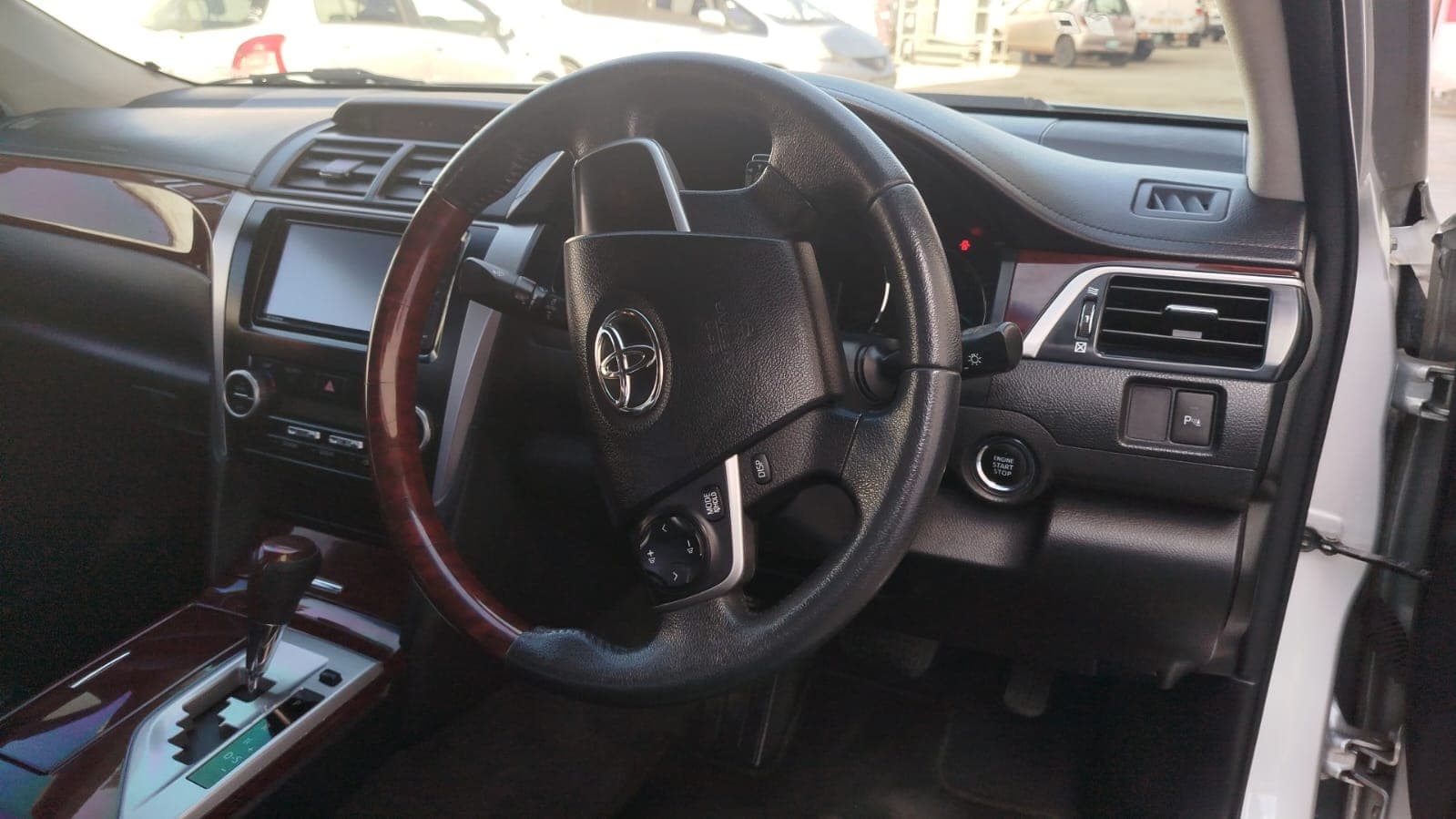 Toyota/Camry - 2013 — image 5