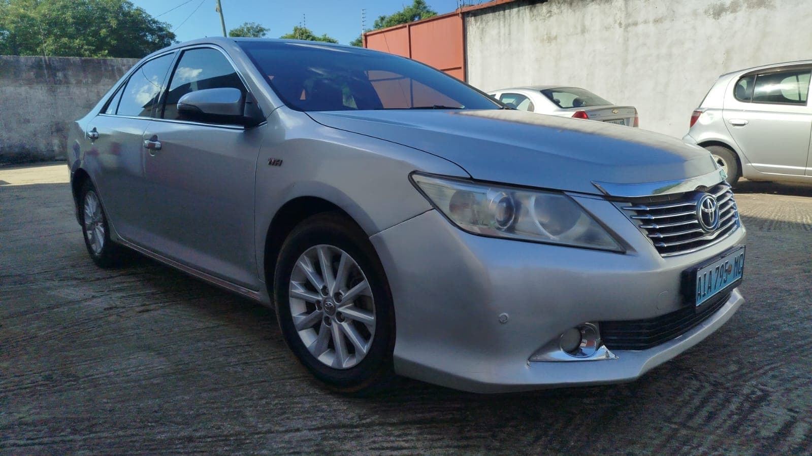 Toyota/Camry - 2013 — image 16